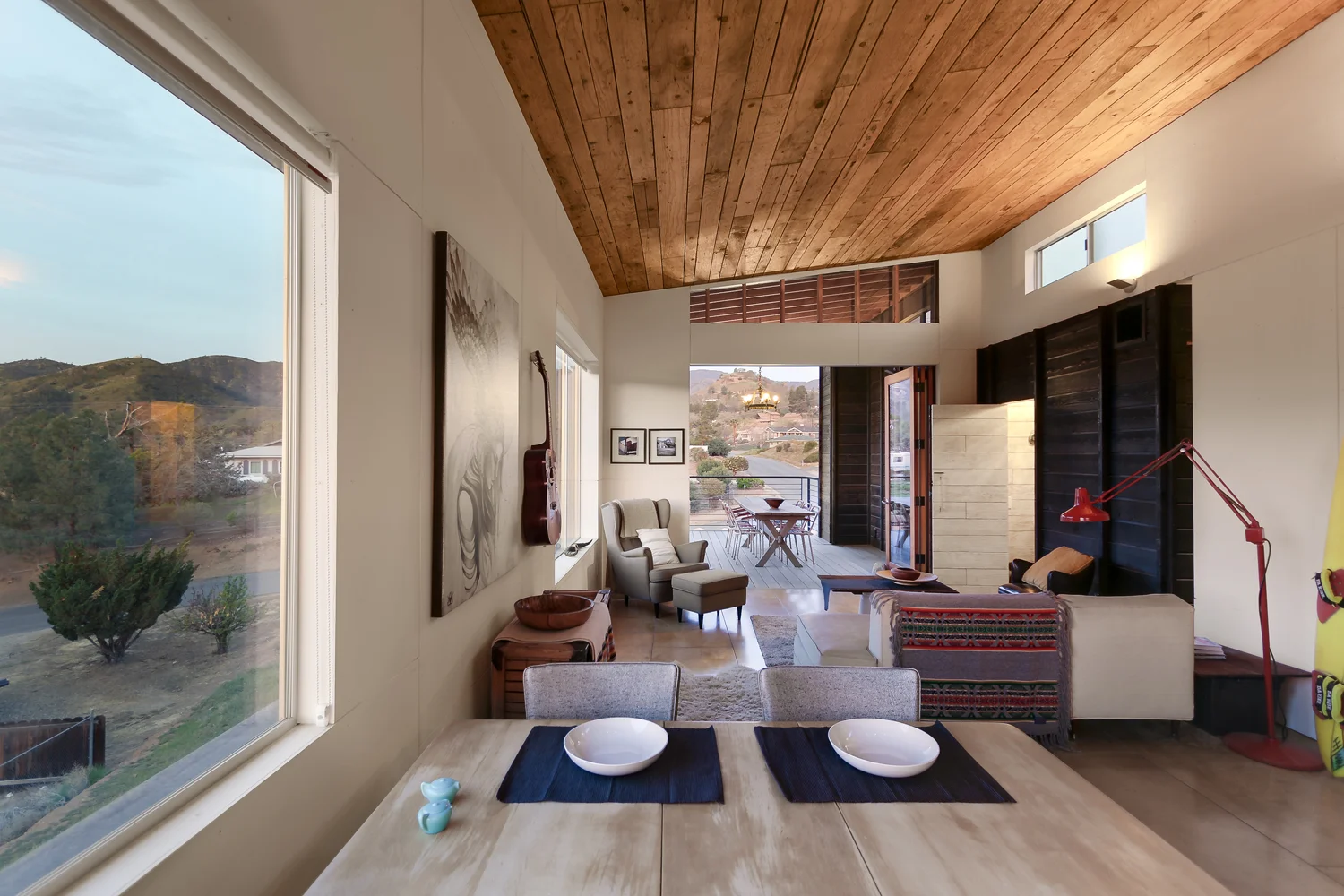 510-cabin-interior-hunter-leggitt-studio9.jpg