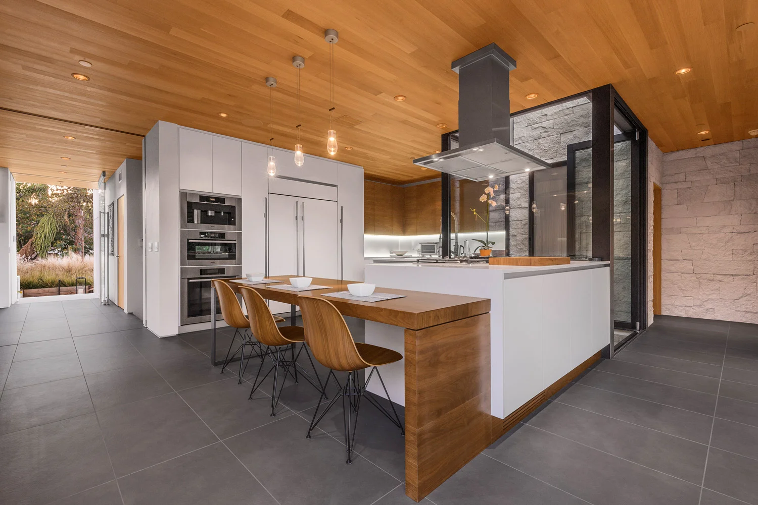 Acacia House modern kitchen and koi pond atrium