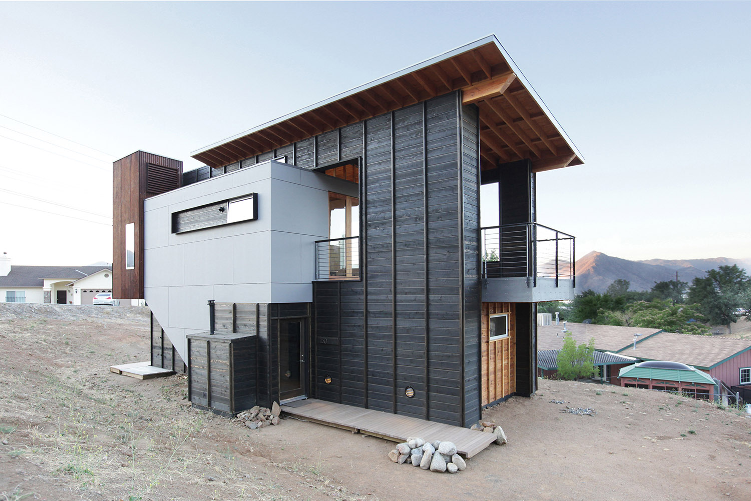 510-cabin-hunter-leggitt-studio-1.jpg