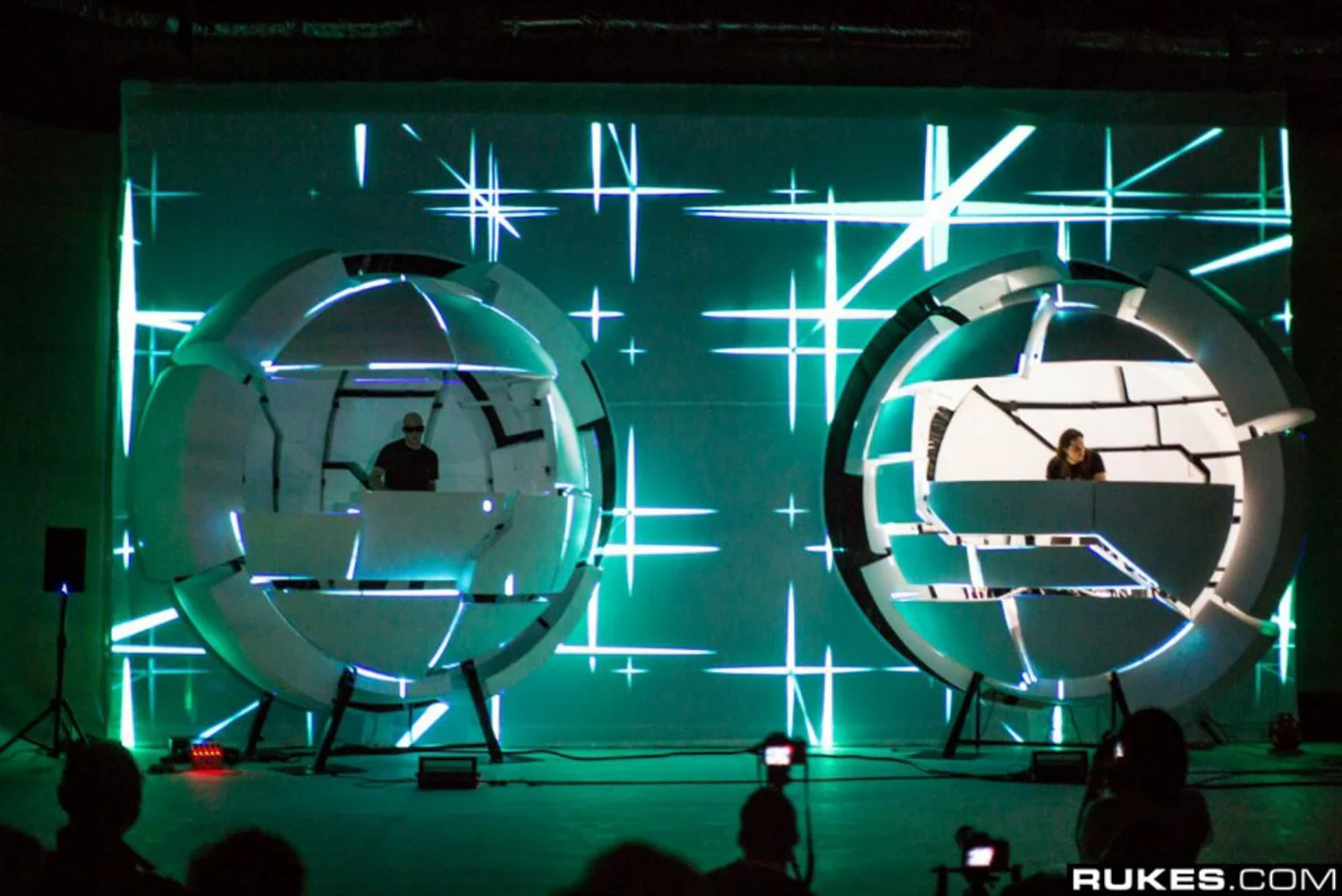 infected-mushroom-hunter-leggitt-studio-5.jpg