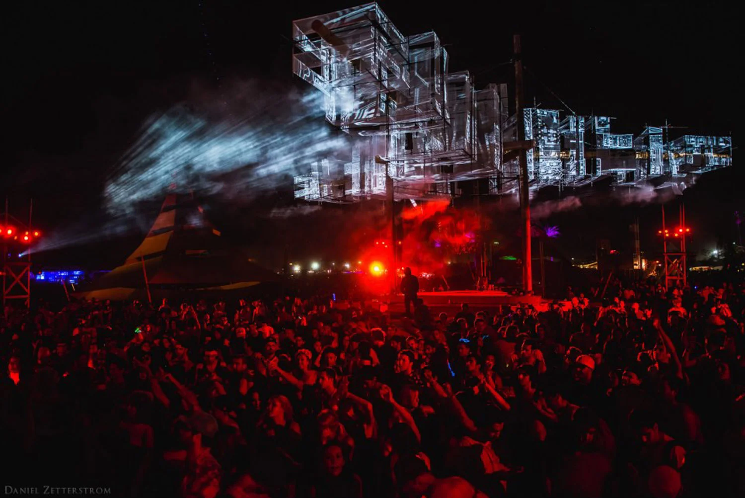 do-lab-coachella-2013-hunter-leggitt-studio-3.jpg