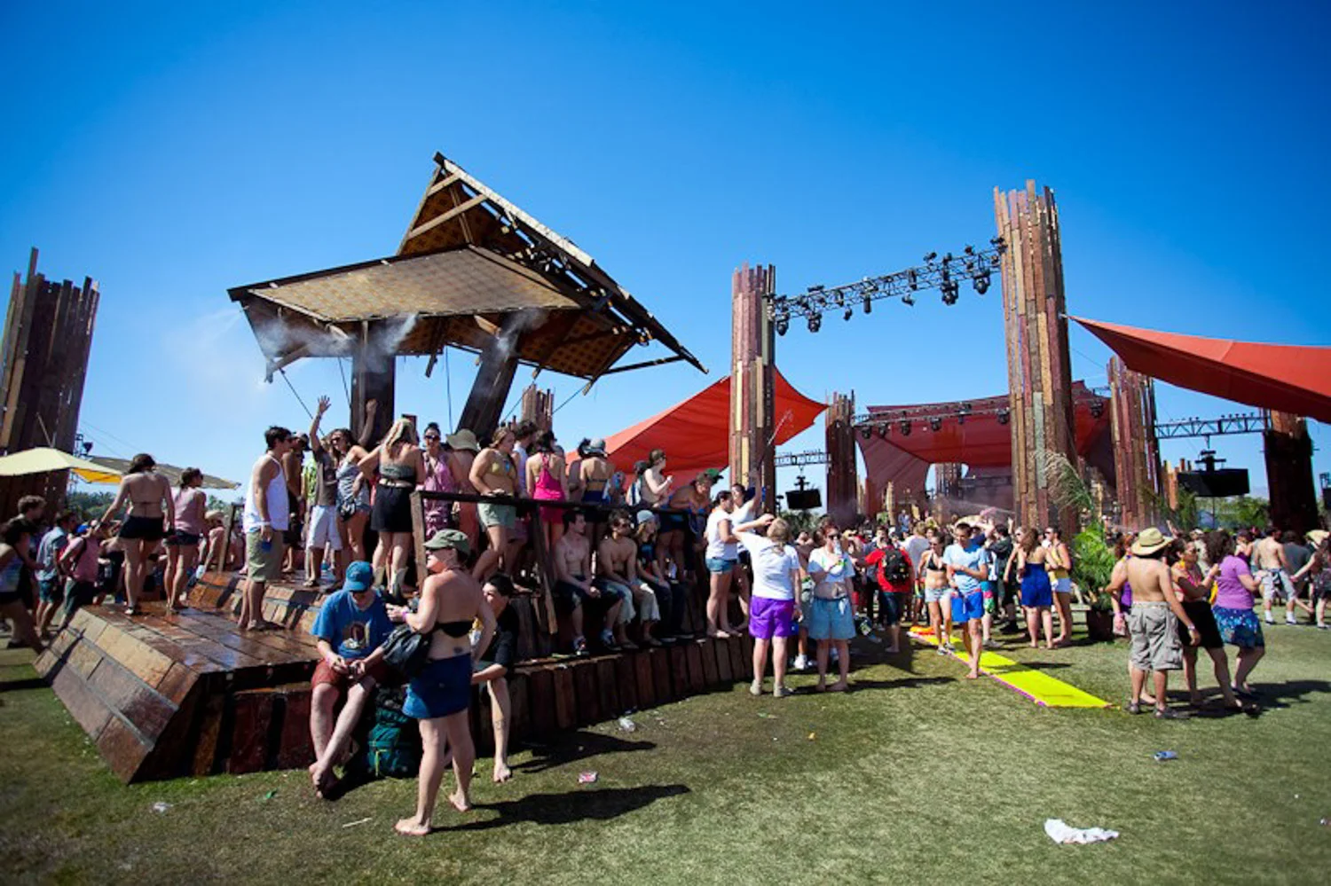 do-lab-coachella-2010-hunter-leggitt-studio-8.jpg