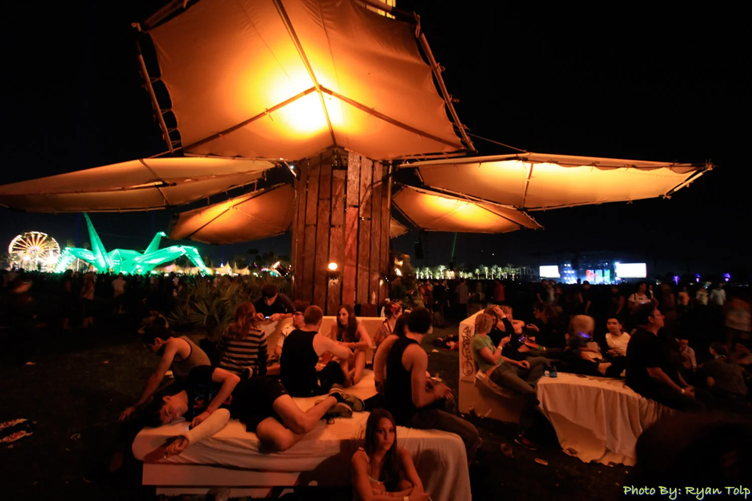 do-lab-coachella-2010-hunter-leggitt-studio-22.jpg