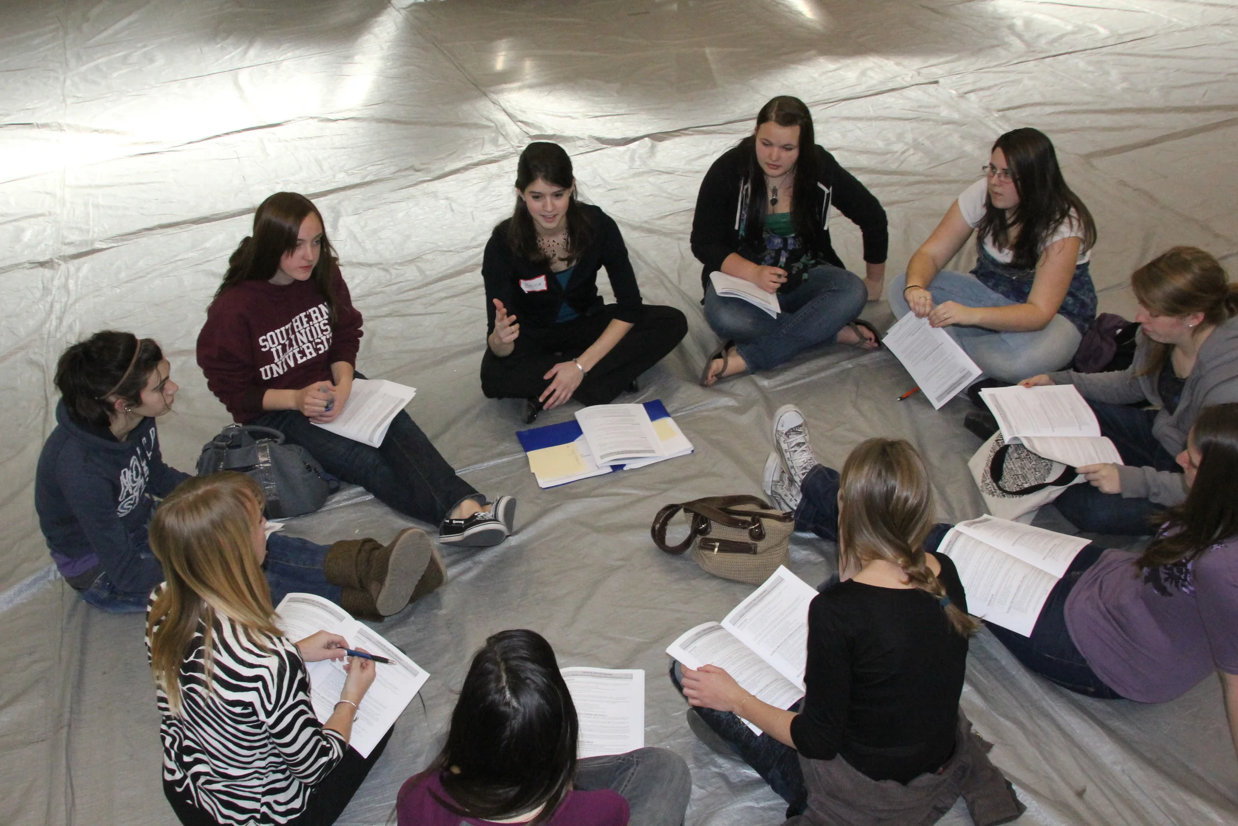 Above, JFA Trainer Rebecca Haschke mentors students through interactive exercises during a JFA seminar. Your gift to the Training Program Fund allows Rebecca to focus on face-to-face mentoring and outreach conversations.