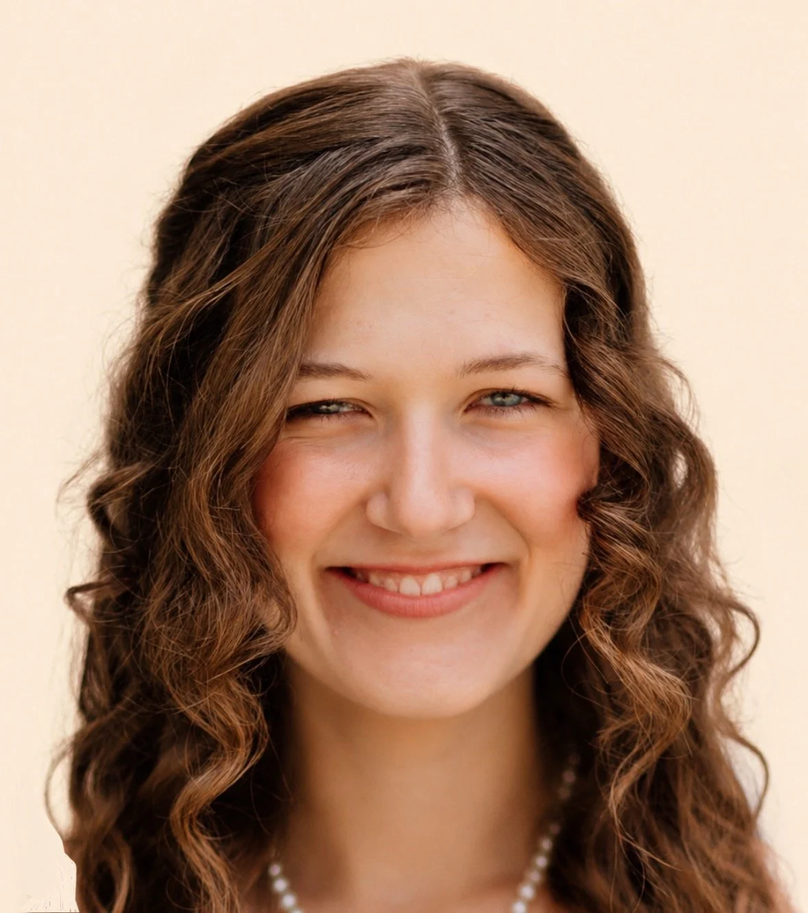Eva Gabino (Mentor)