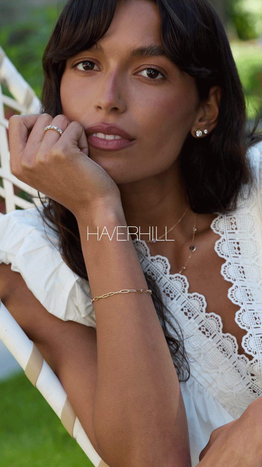  A simple looping GIF combining Haverhill’s logo with product imagery to create a clean, branded motion piece. 