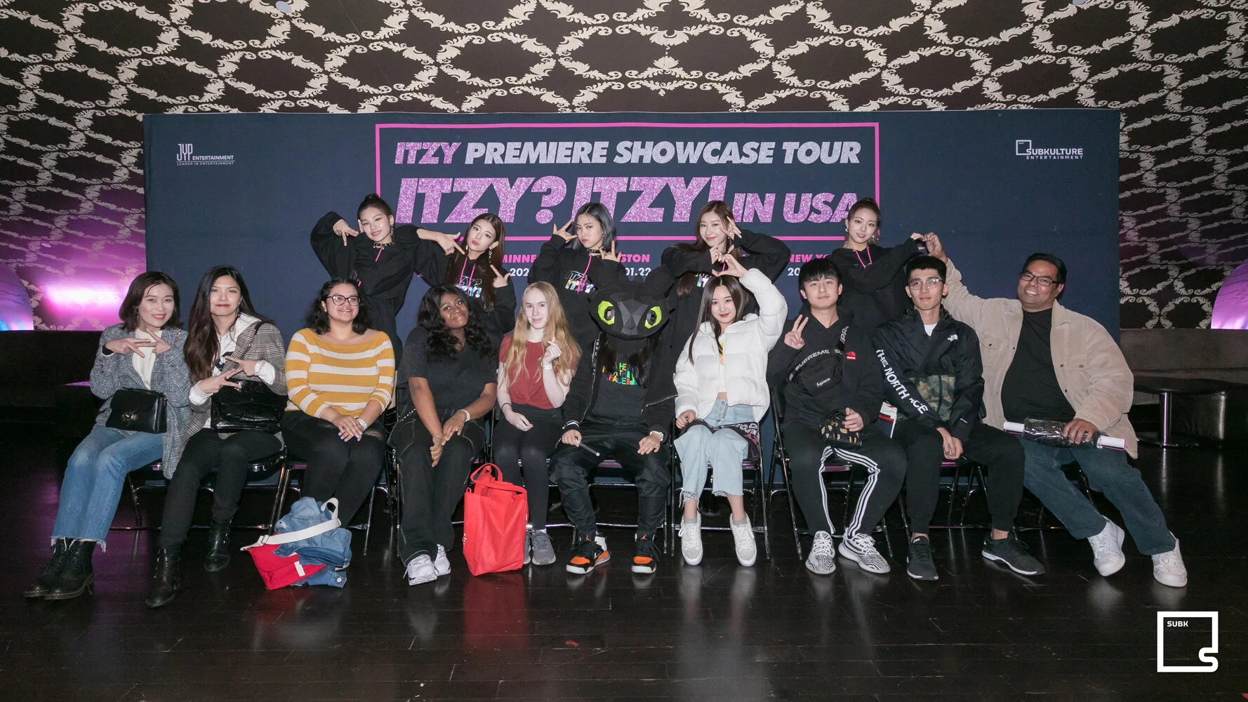 ITZY PREMIERE SHOWCASE TOUR 'ITZY? ITZY!' IN USA GROUP PHOTOS