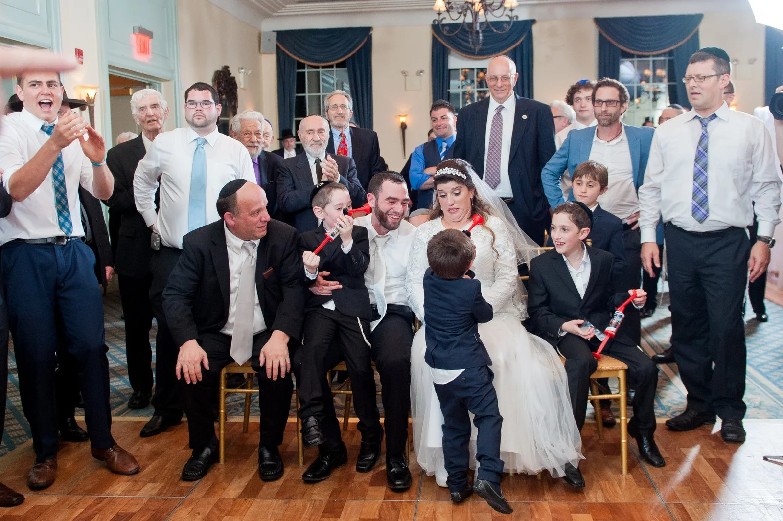 Orthodox Jewish Wedding, Dyker Beach Park and Golf Course, Brooklyn, New York, Photo by Chaim Schvarcz, Family, Bride and Groom