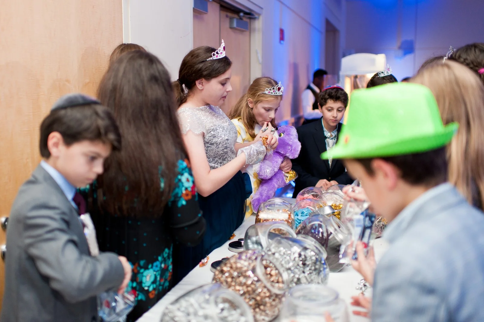 Eva's Oscar Themed Bat Mitzvah at Young Israel of New Rochelle, New Jersey, Photos by Chaim Schvarcz