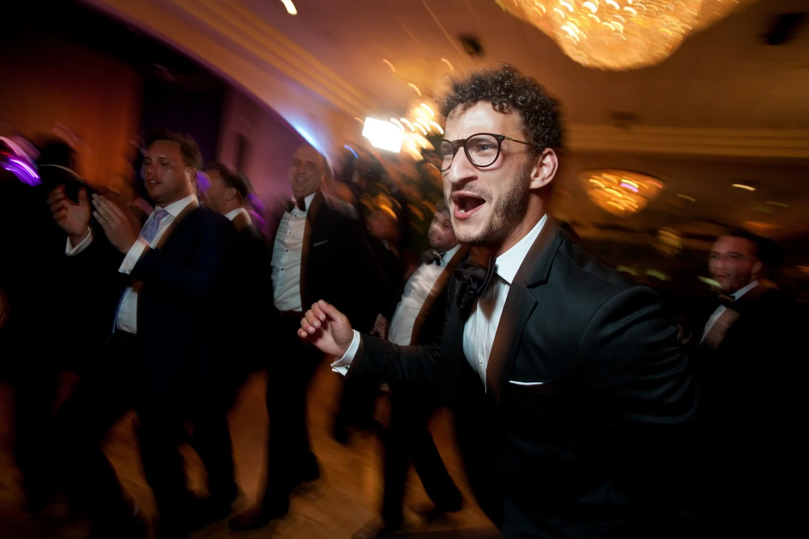 Yoey and Aaron's Memorial Day Modern Jewish Wedding at Anthony's Pier 9, New Windsor, NY Photos by Chaim Schvarcz dancing