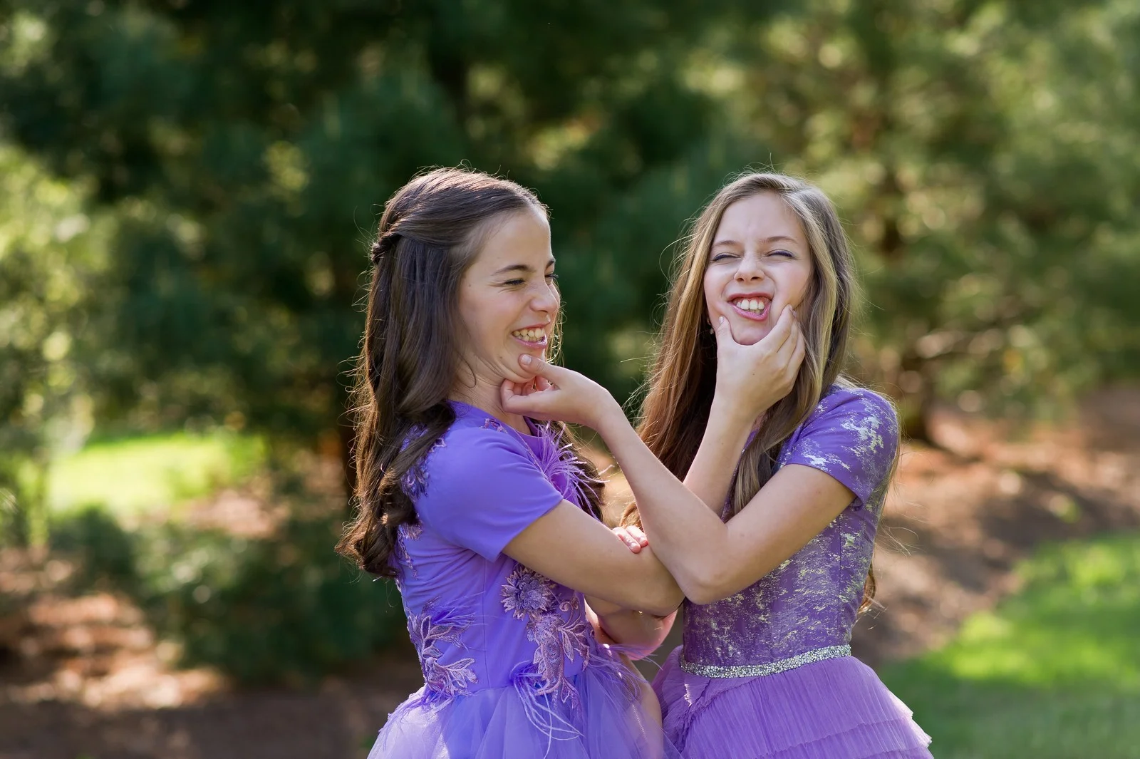 Elizabeth and Abigael's Disco Party Bat Mitzvah Photos by Chaim Schvarcz