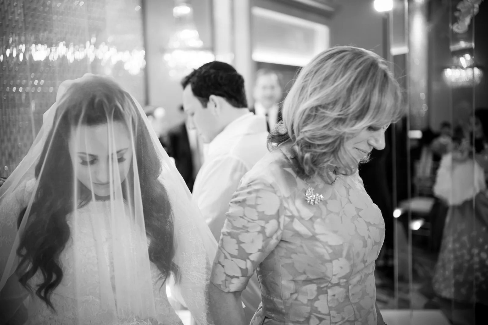 Talya and Michael's Modern Orthodox Jewish Wedding at The Sands, Atlantic Beach, NY Photos by Chaim Schvarcz Bride and Groom Portraits family ceremony reception chuppah chuppa