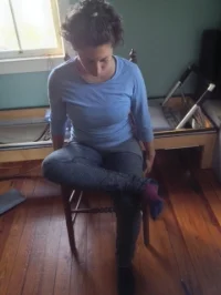 Seated hip stretch