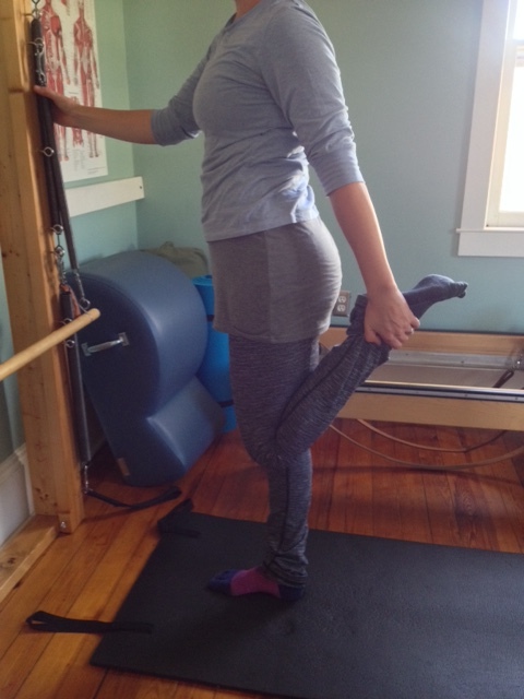 Standing thigh stretch