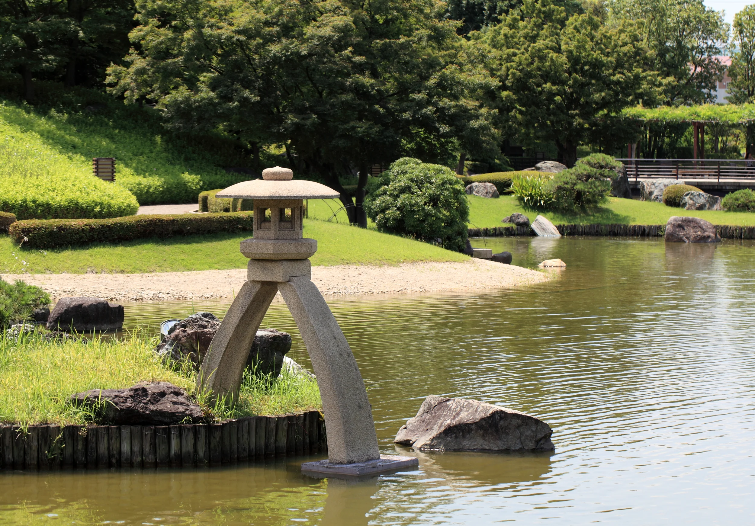 japanese_style_garden.jpg