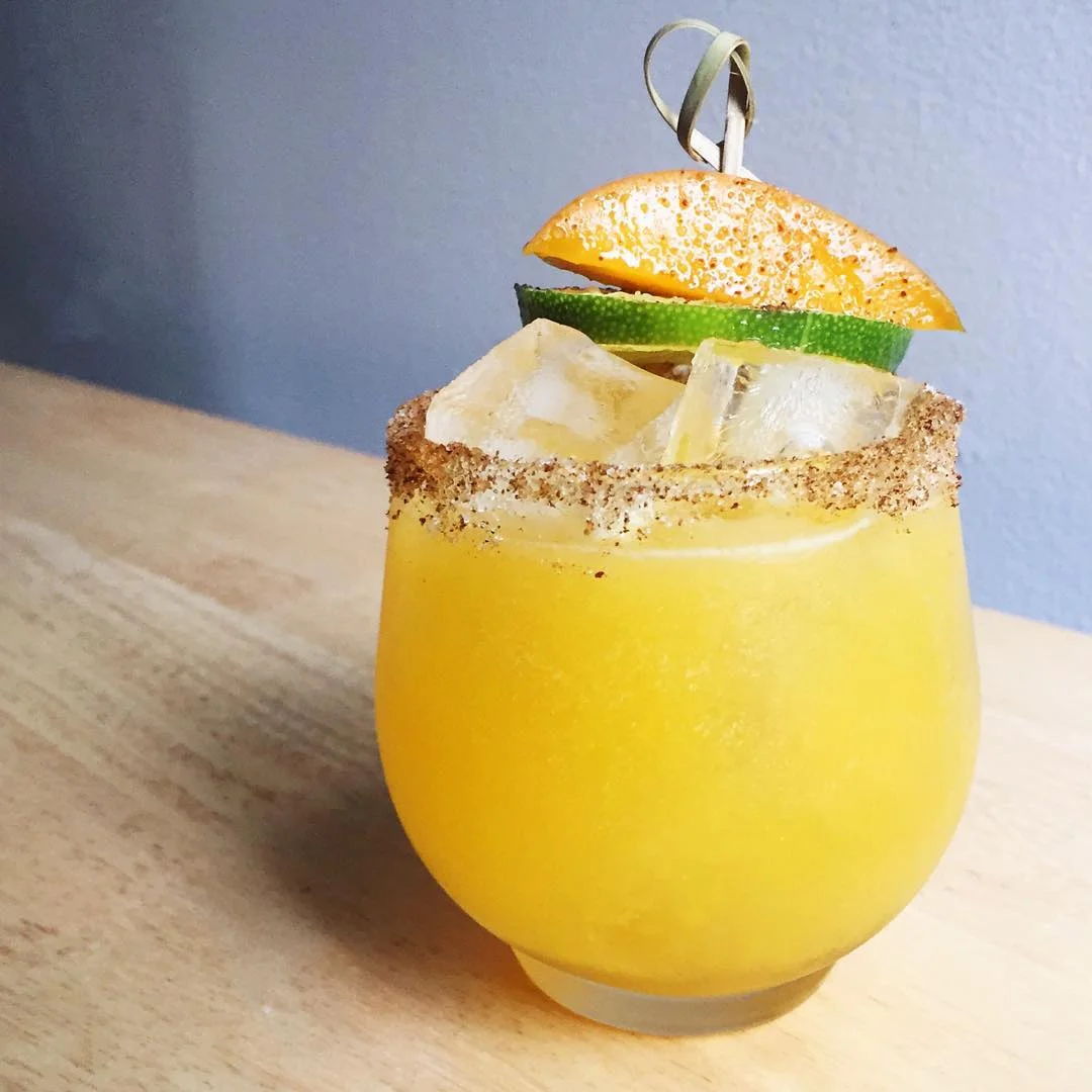 Mezcal Mango Margarita - maxymixalot
