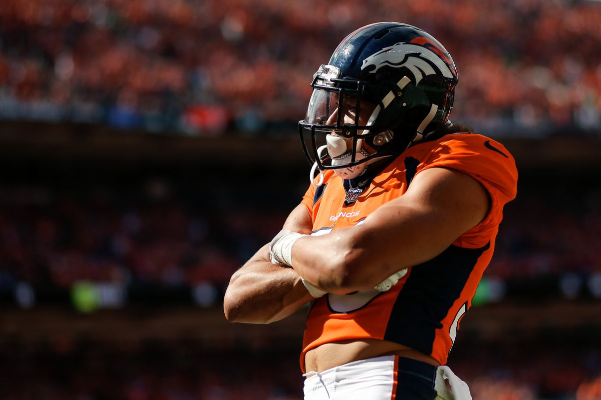 Phillip Lindsay.jpg