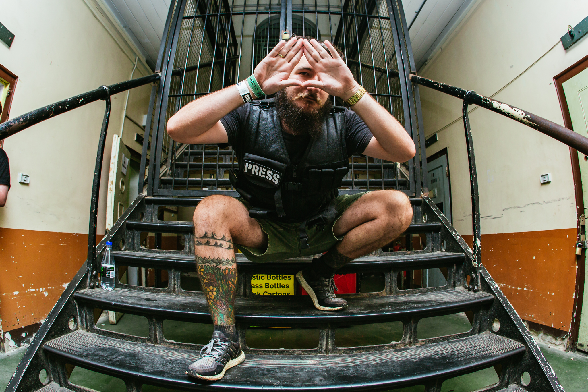 Flosstradamus Press Vest 📷 Zennieshia Photography