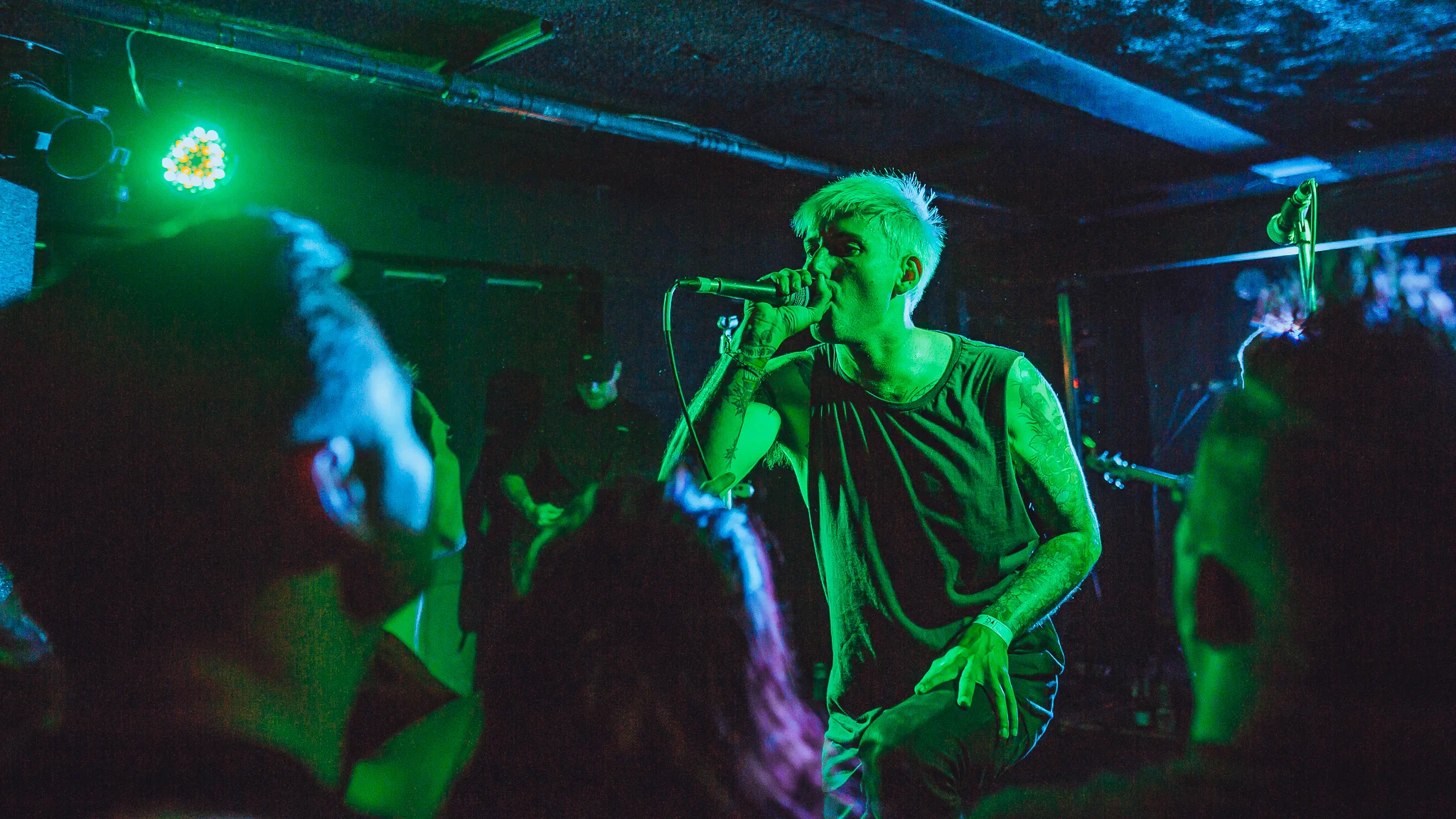 Mitch Lowe Photo - The Brave - Crowbar-1089.jpg