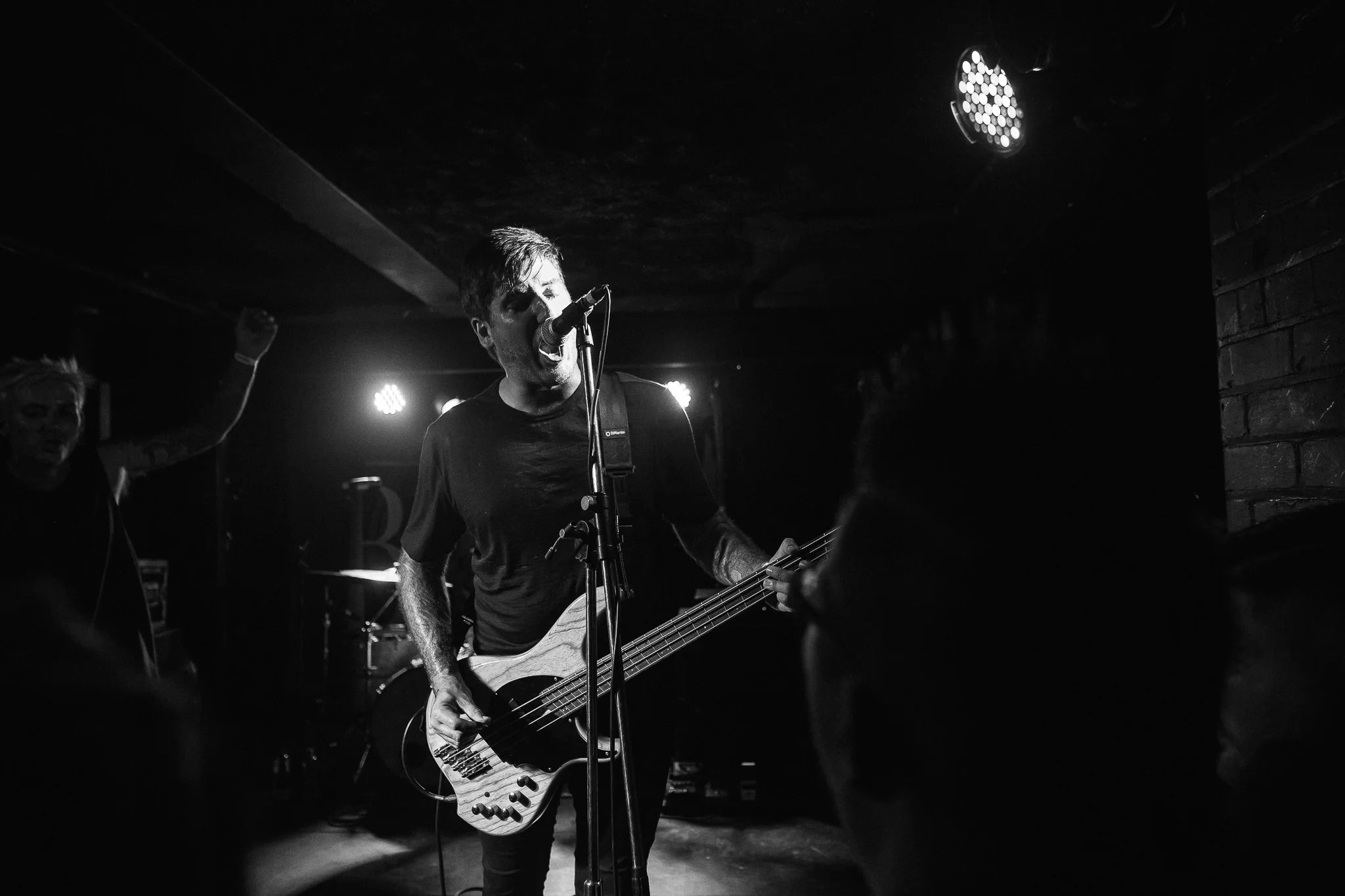 Mitch Lowe Photo - The Brave - Crowbar-8283.jpg