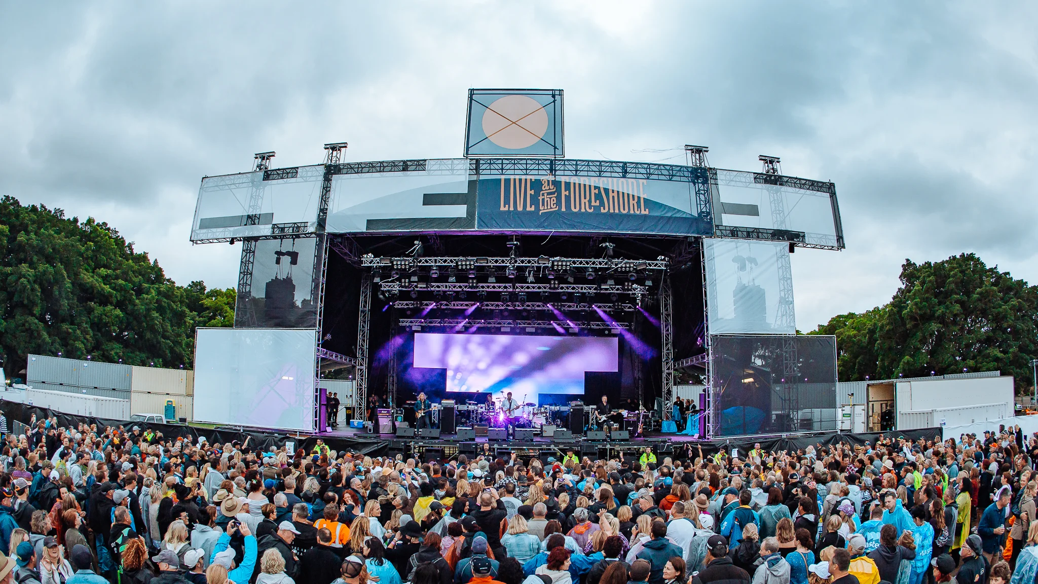 Mitch Lowe Photo - Live At The Foreshore 2017-70.jpg