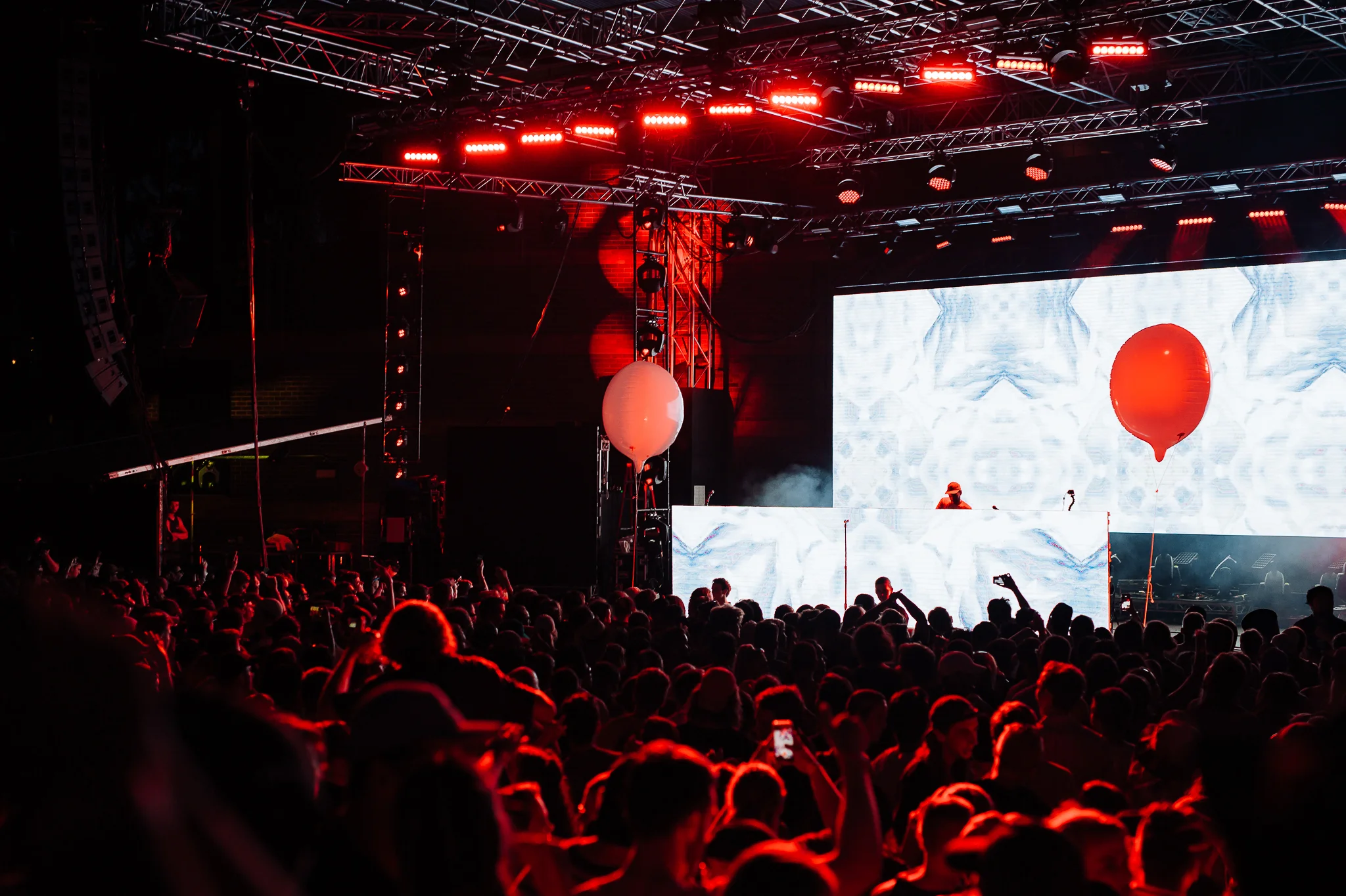 Mitch Lowe Photo - FOMO Website-29.jpg