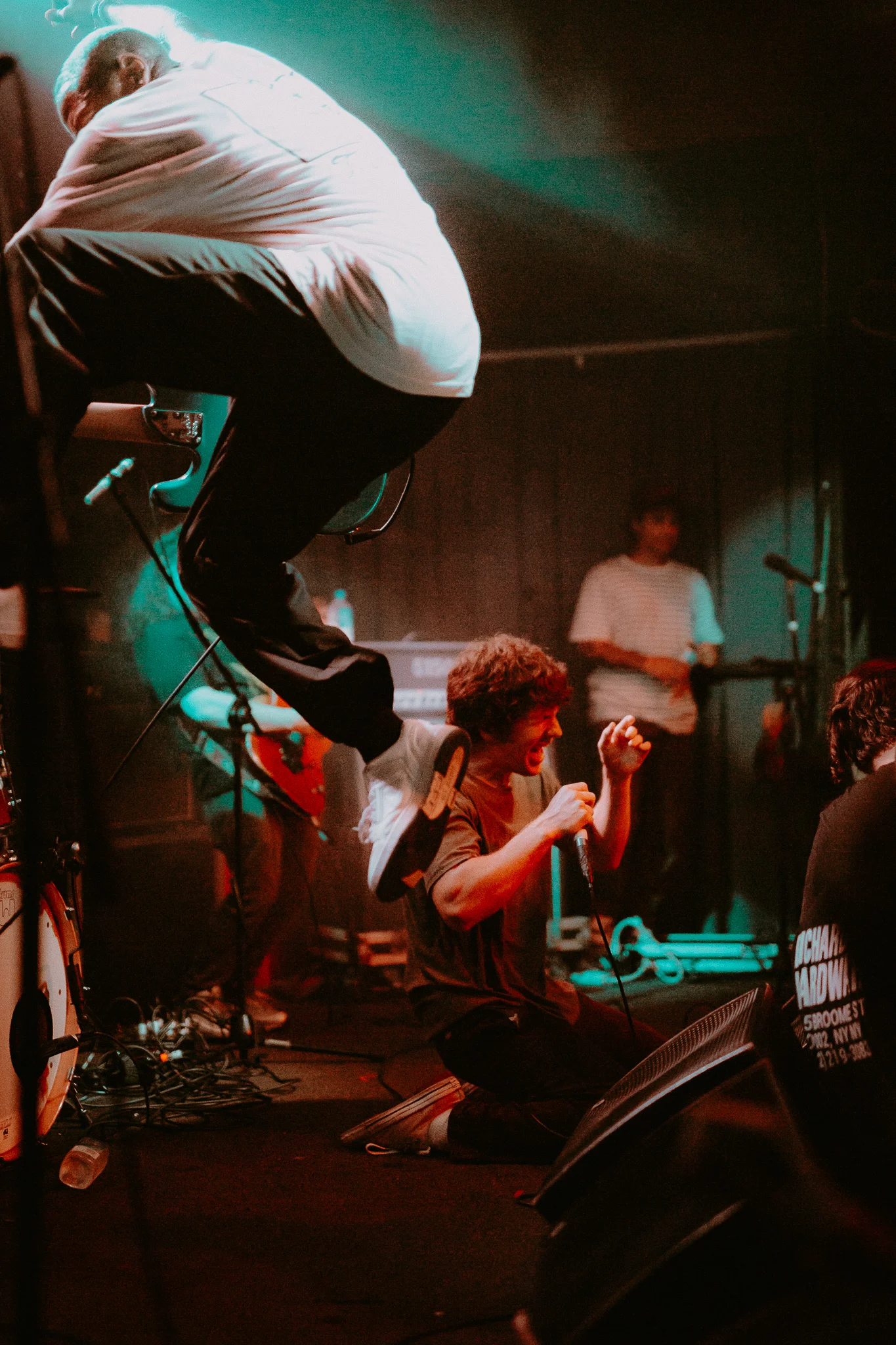 Mitch Lowe Photo - Turnover-Turnstile - Woolly Mammoth-23.jpg