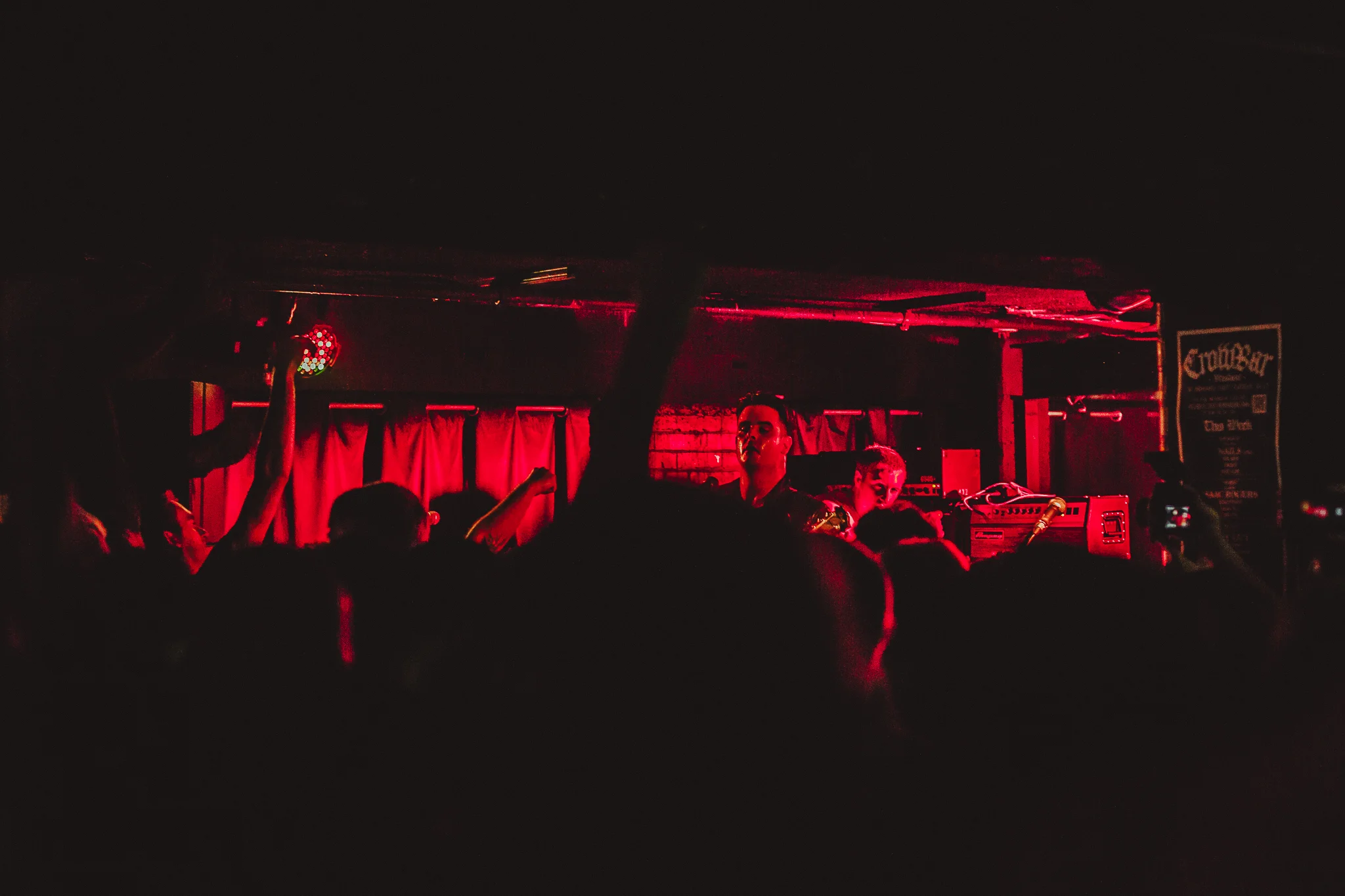 Mitch Lowe Photo - Nails - Crowbar-2.jpg