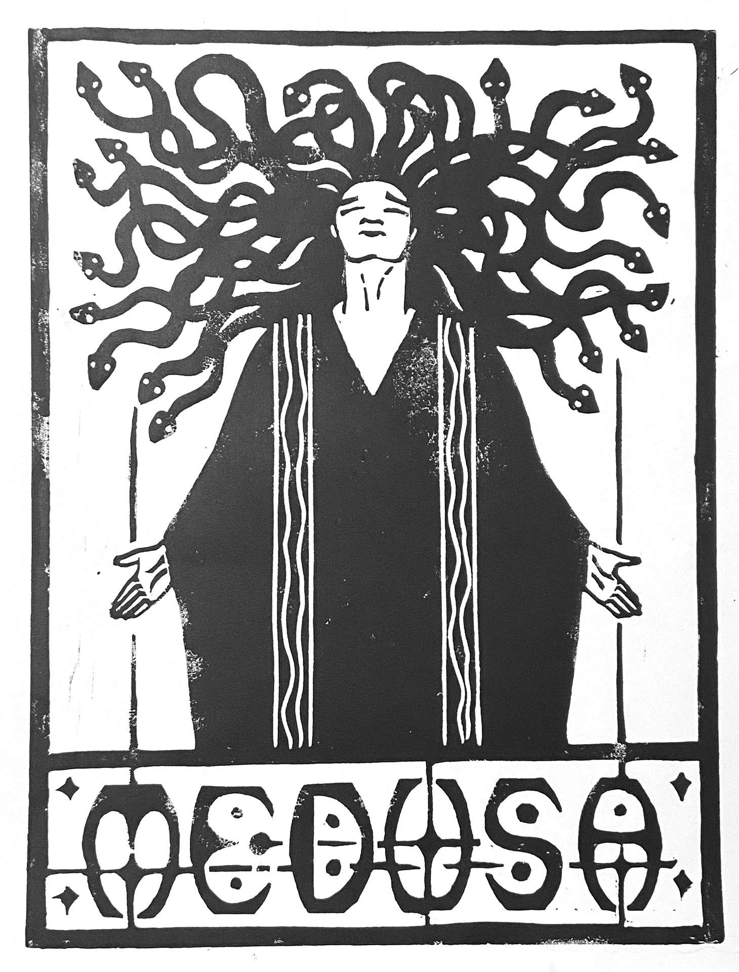 Claire_Hendry_Medusa.jpg