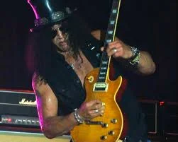 Nope, not those kinds of Slash chords.