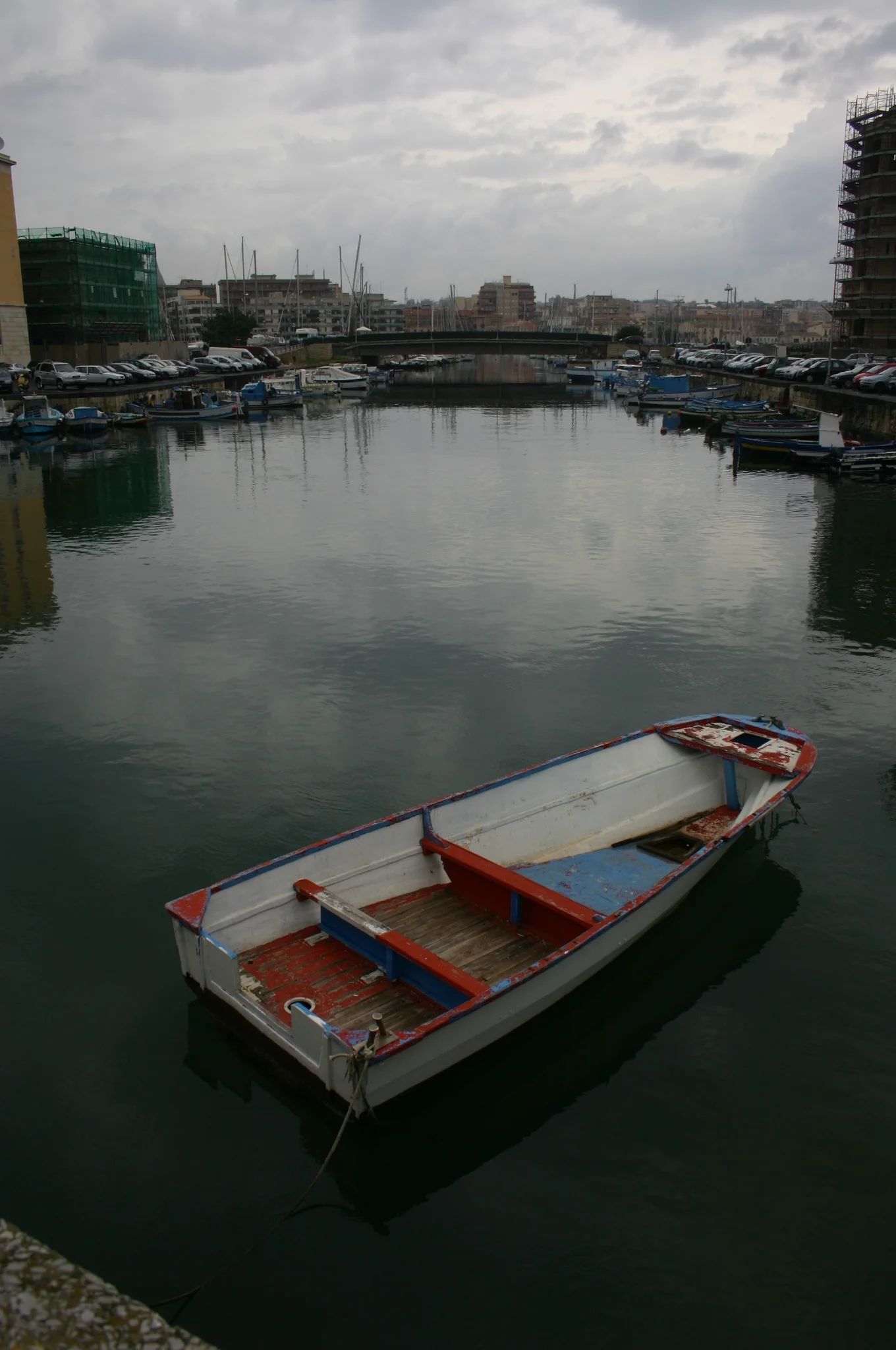 The waterway between Siracusa and the small island of Ortigia. 