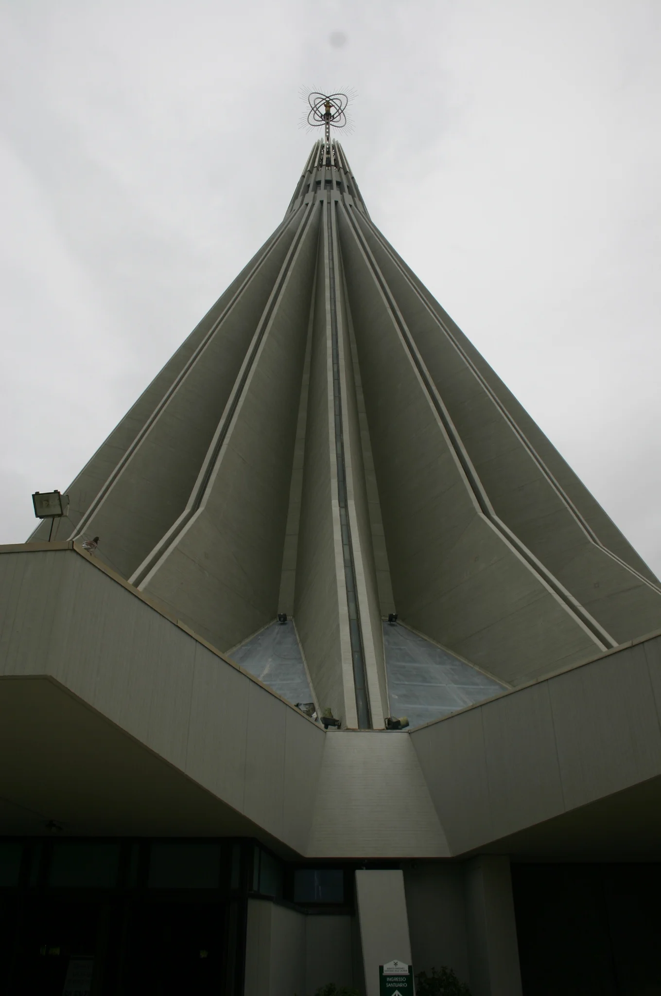  Modern local parish church in Siracusa, known as "The Witche's Hat."&nbsp; 