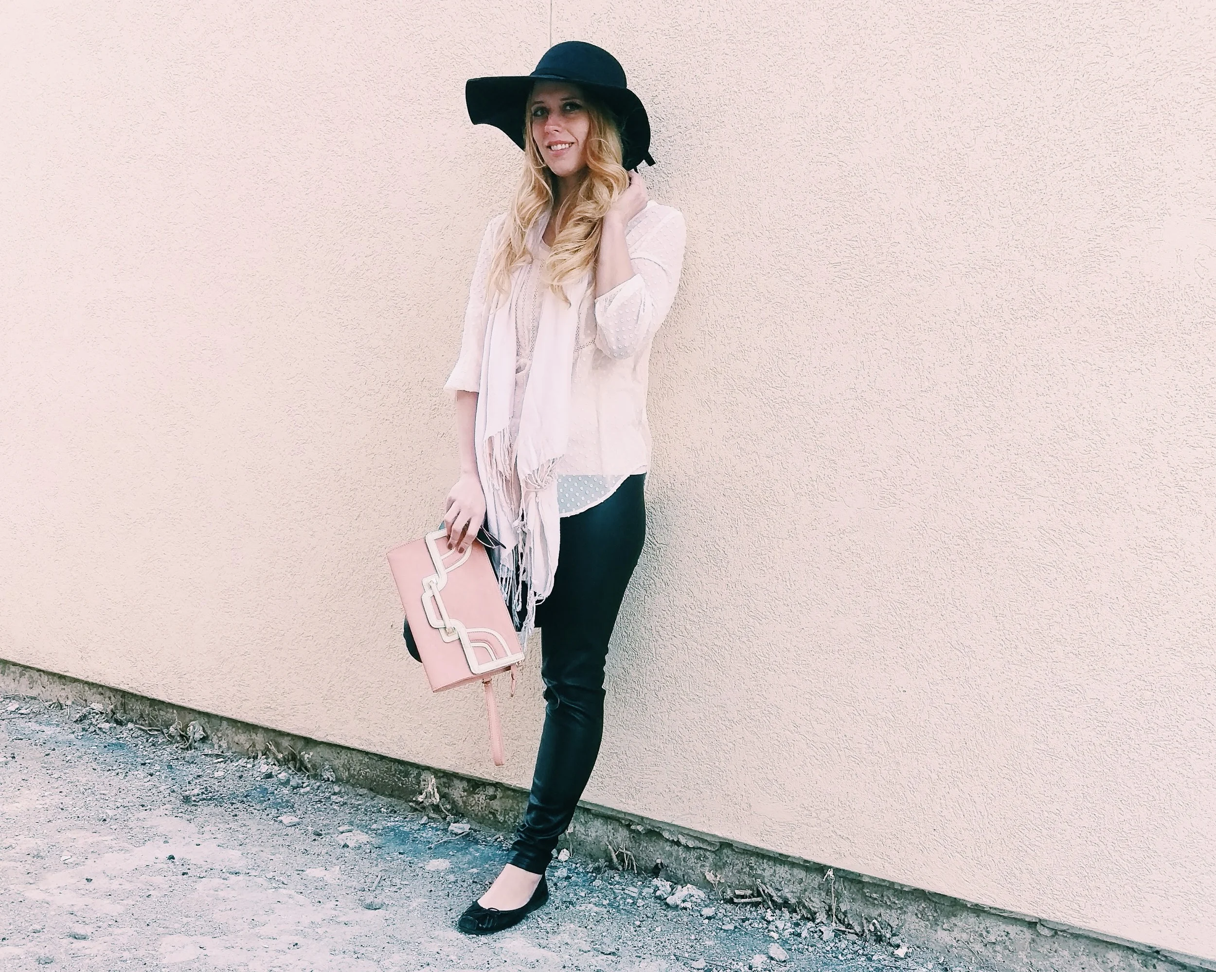 Three Heel Clicks - Simple 7.jpg