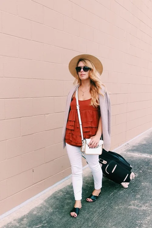 Three Heel Clicks - How to Pack.jpg
