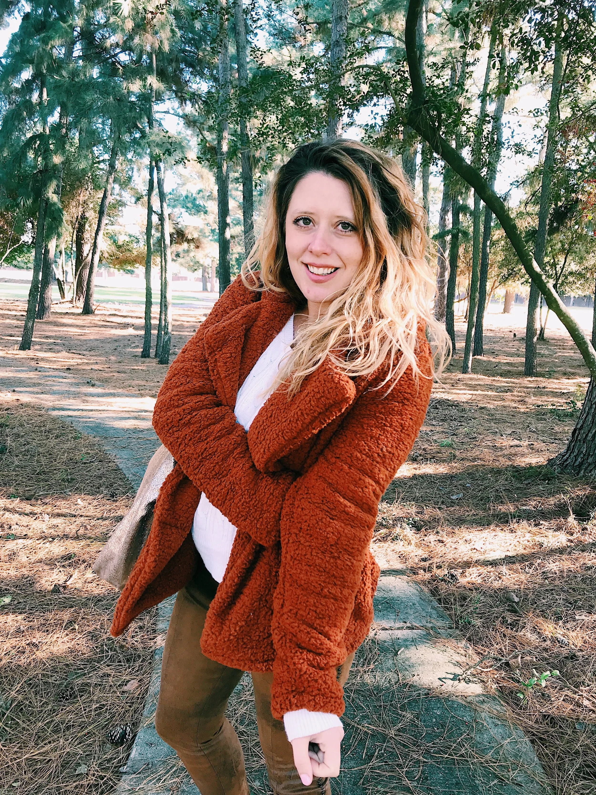 What to Wear to Thanksgiving (and still eat!)