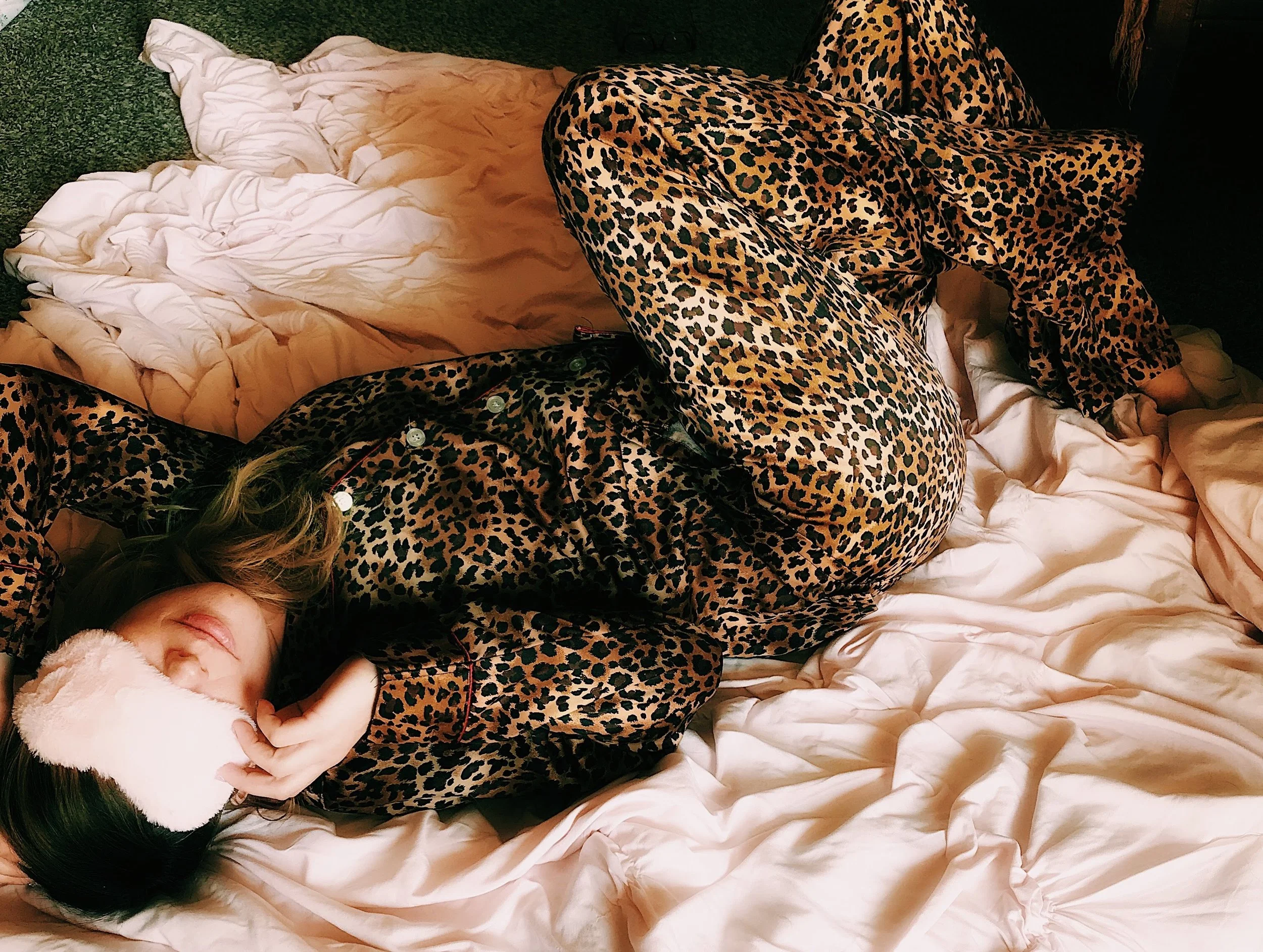 Three Heel Clicks - Cozy Winter Pajamas (11).jpg