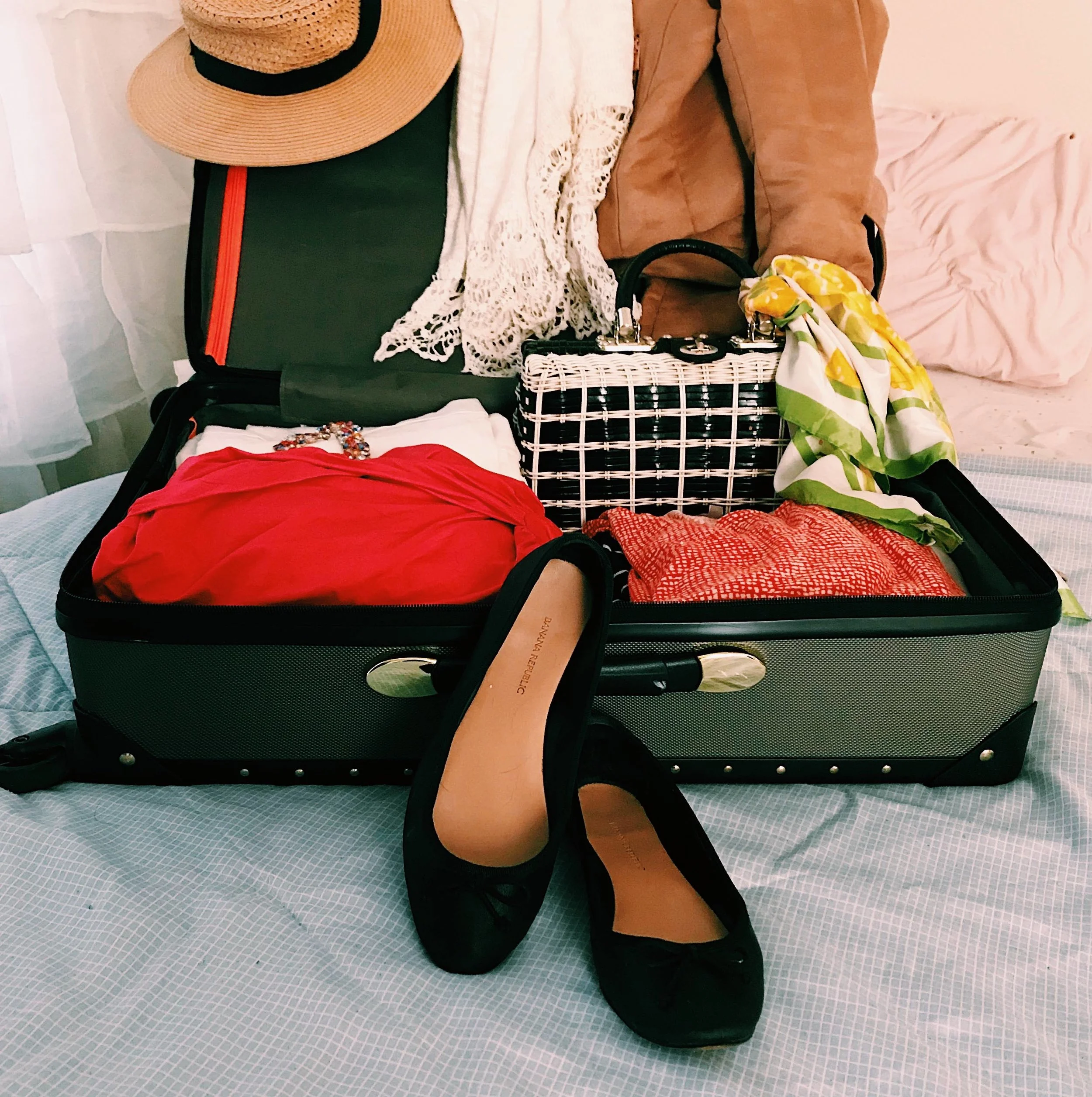 Three Heel Clicks - Capsule Suitcase - What I'm Bringing to Birmingham in the Spring (2).jpg