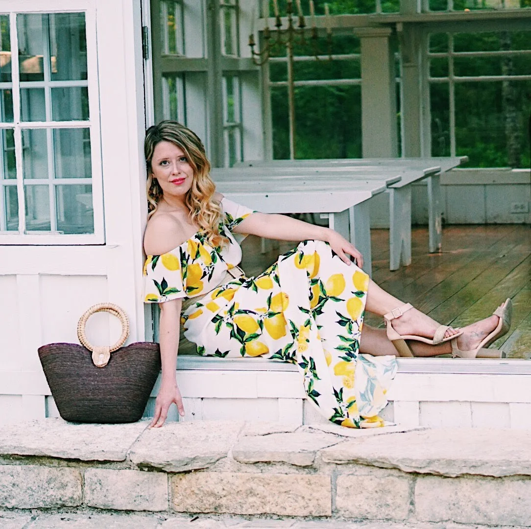 What to Wear to an Outdoor Spring Wedding (9).jpg