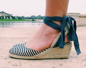 Three+Heel+Clicks+-+30+Pairs+of+Espadrilles+Under+%2450+%2810%29.jpg