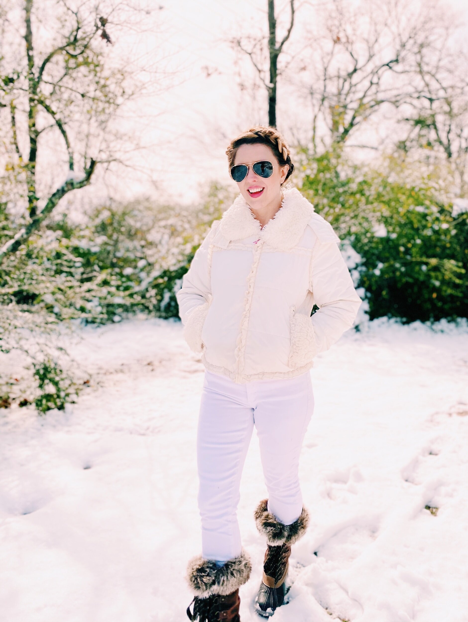 Three Heel Clicks - Favorite Winter White Finds on Amazon