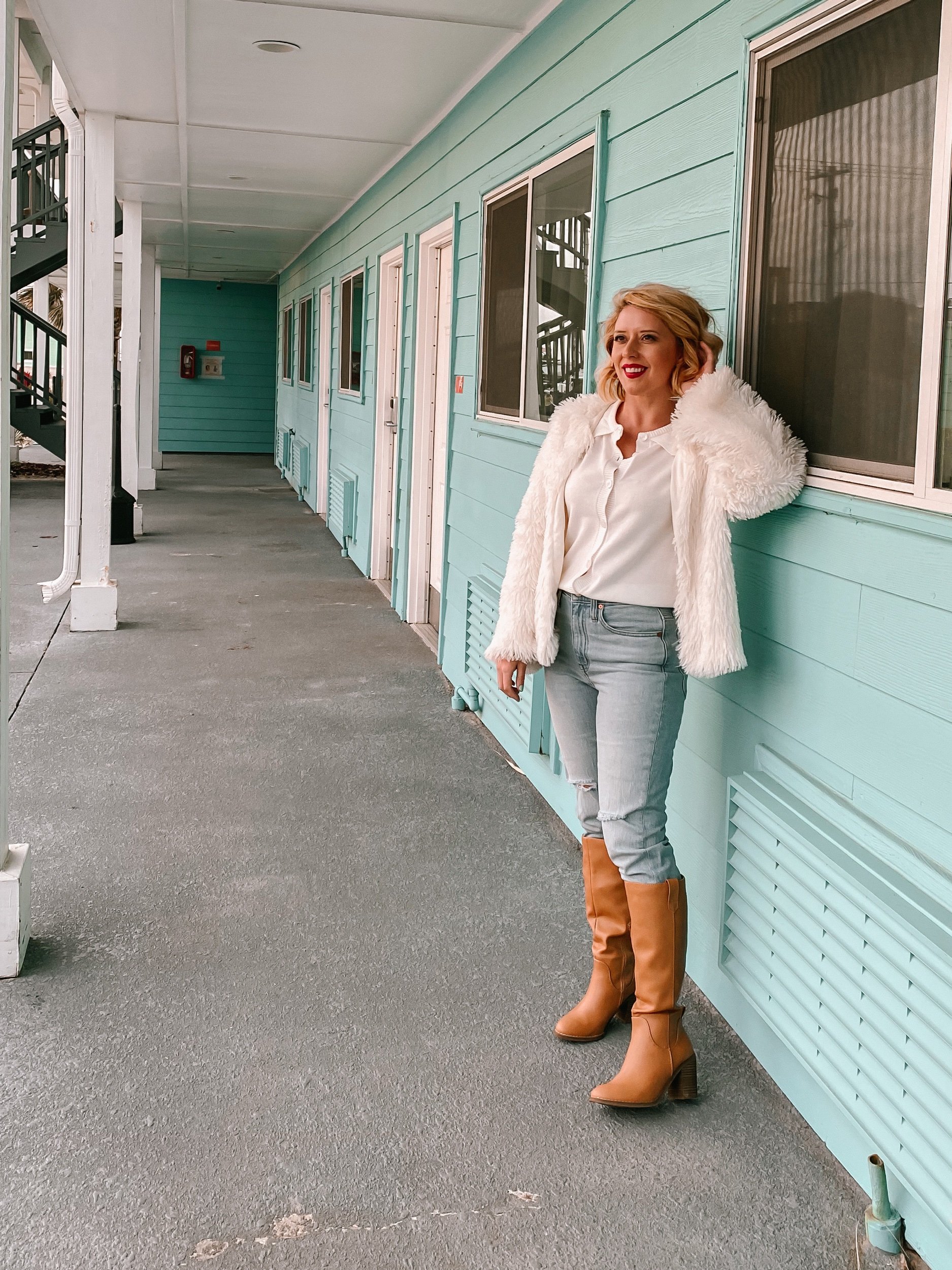 Three Heel Clicks - Winter Whites