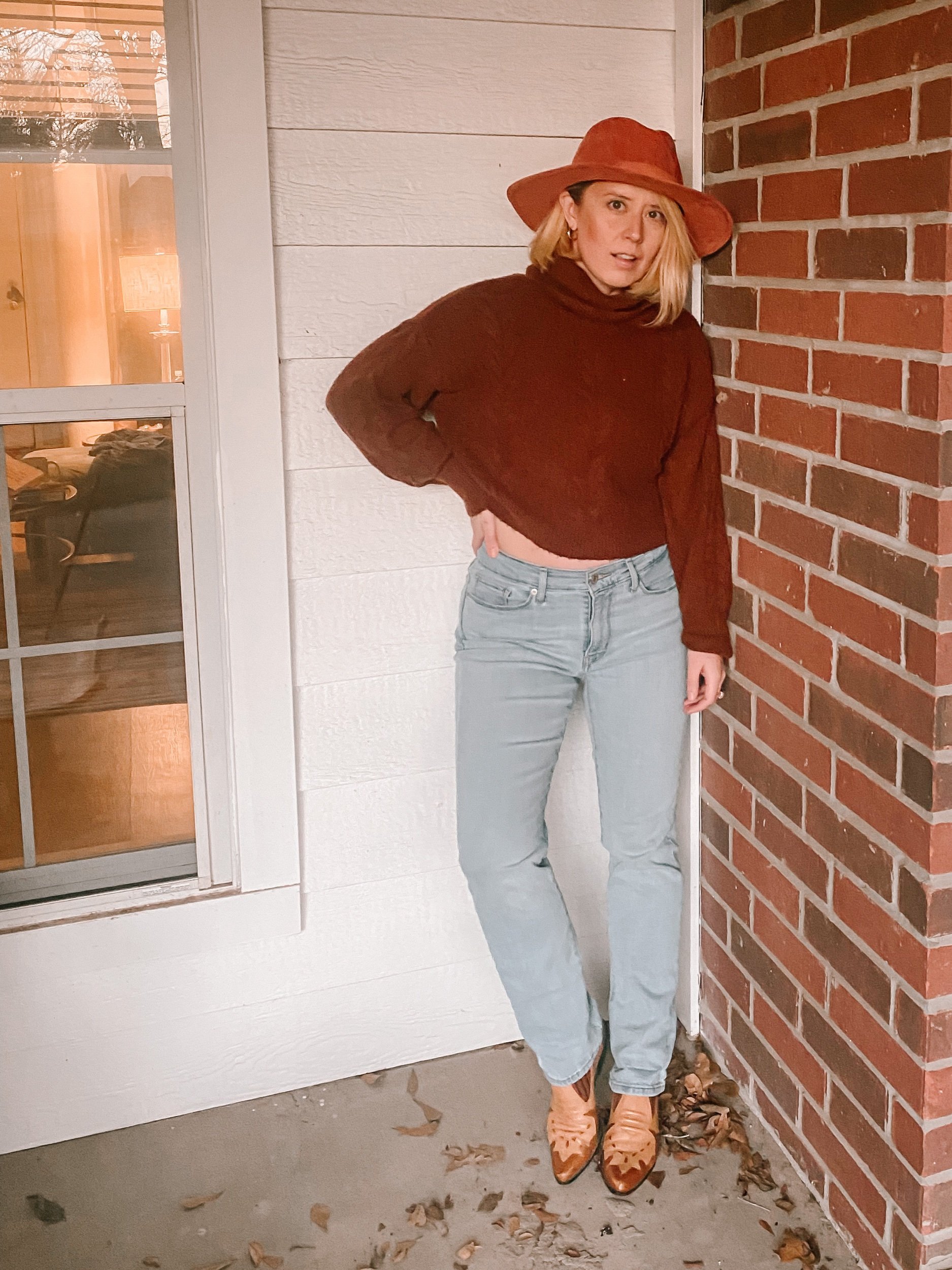 Three Heel Clicks - Casual and Classic Western Look