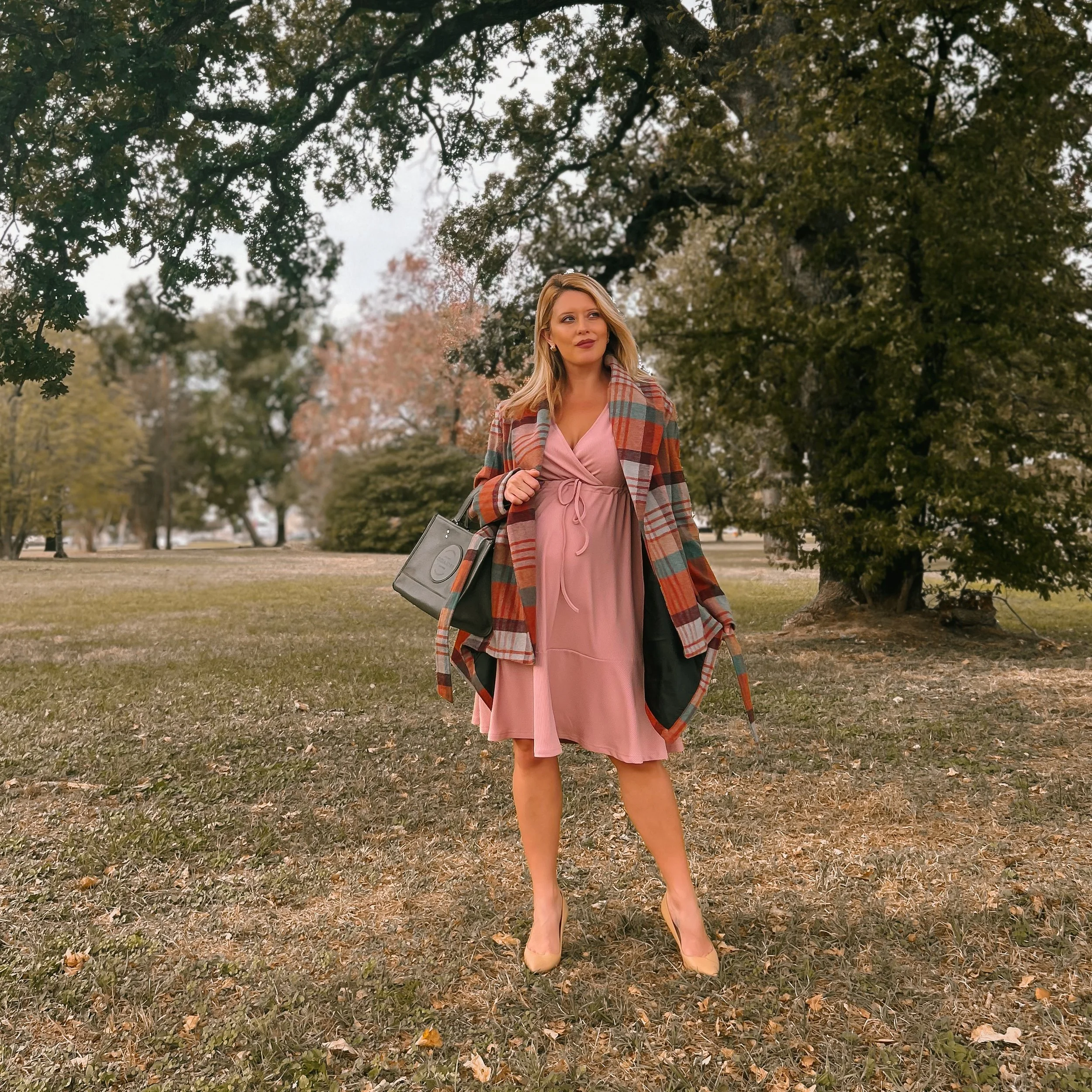 Three Heel Clicks - Fall Maternity Wear I’m Loving