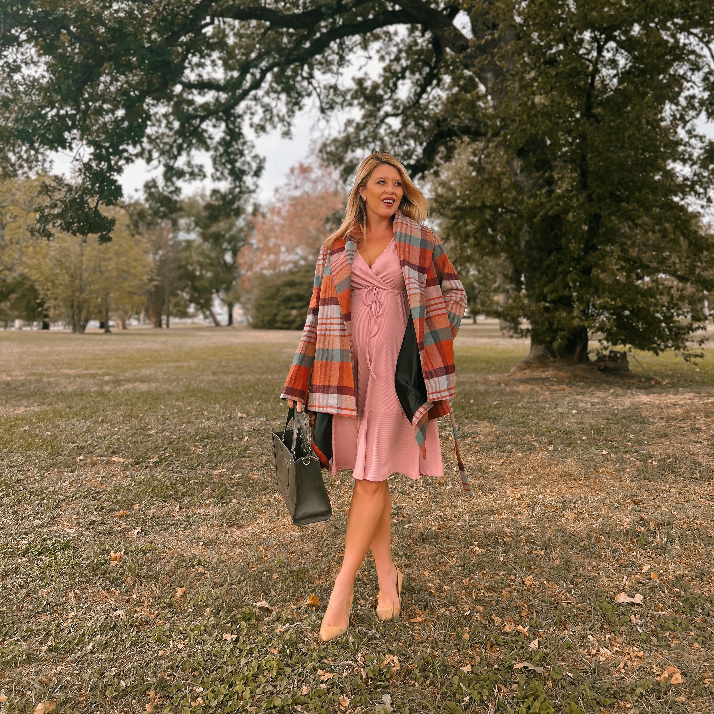 Three Heel Clicks - Fall Maternity Wear I’m Loving