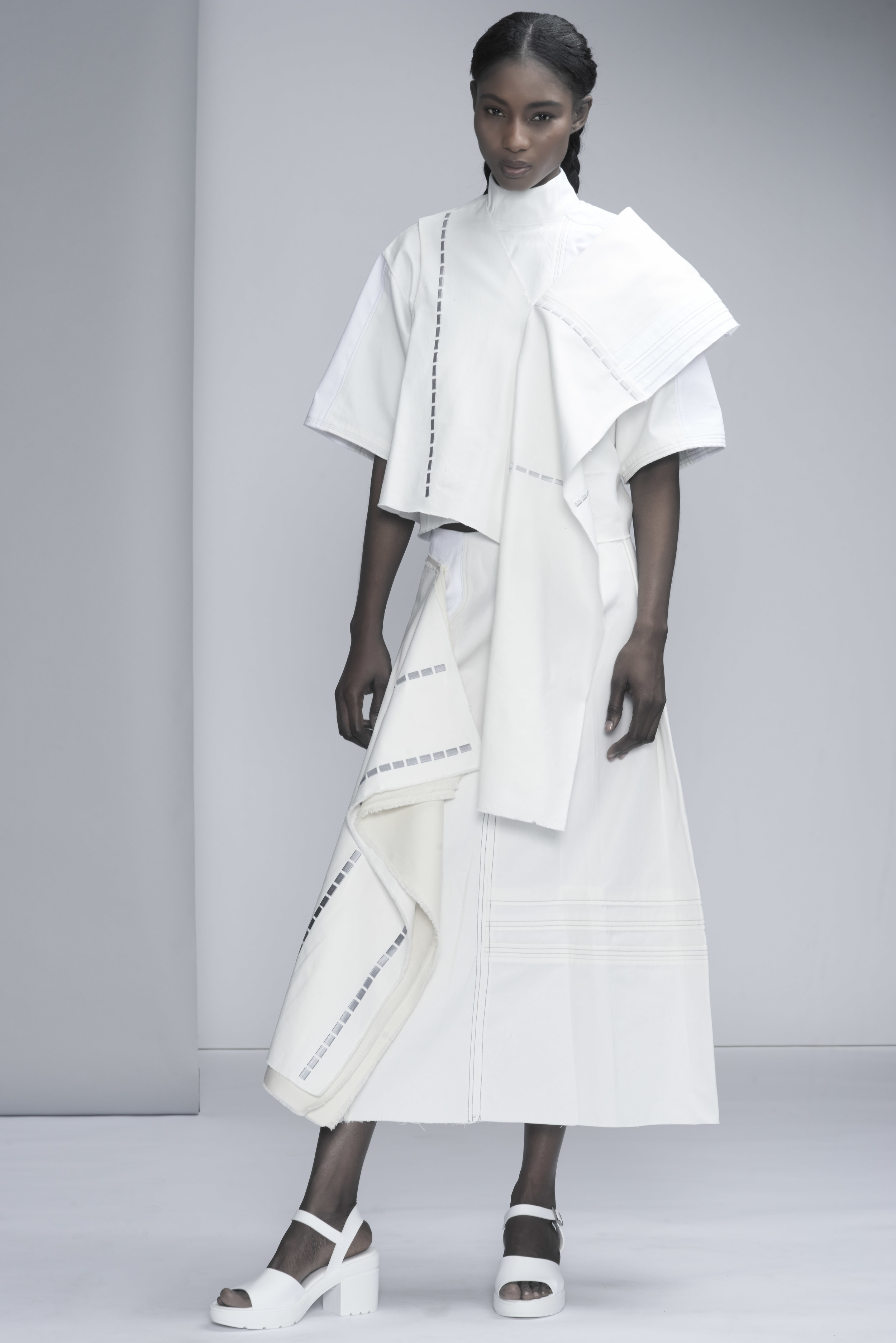 Look 02a.jpg