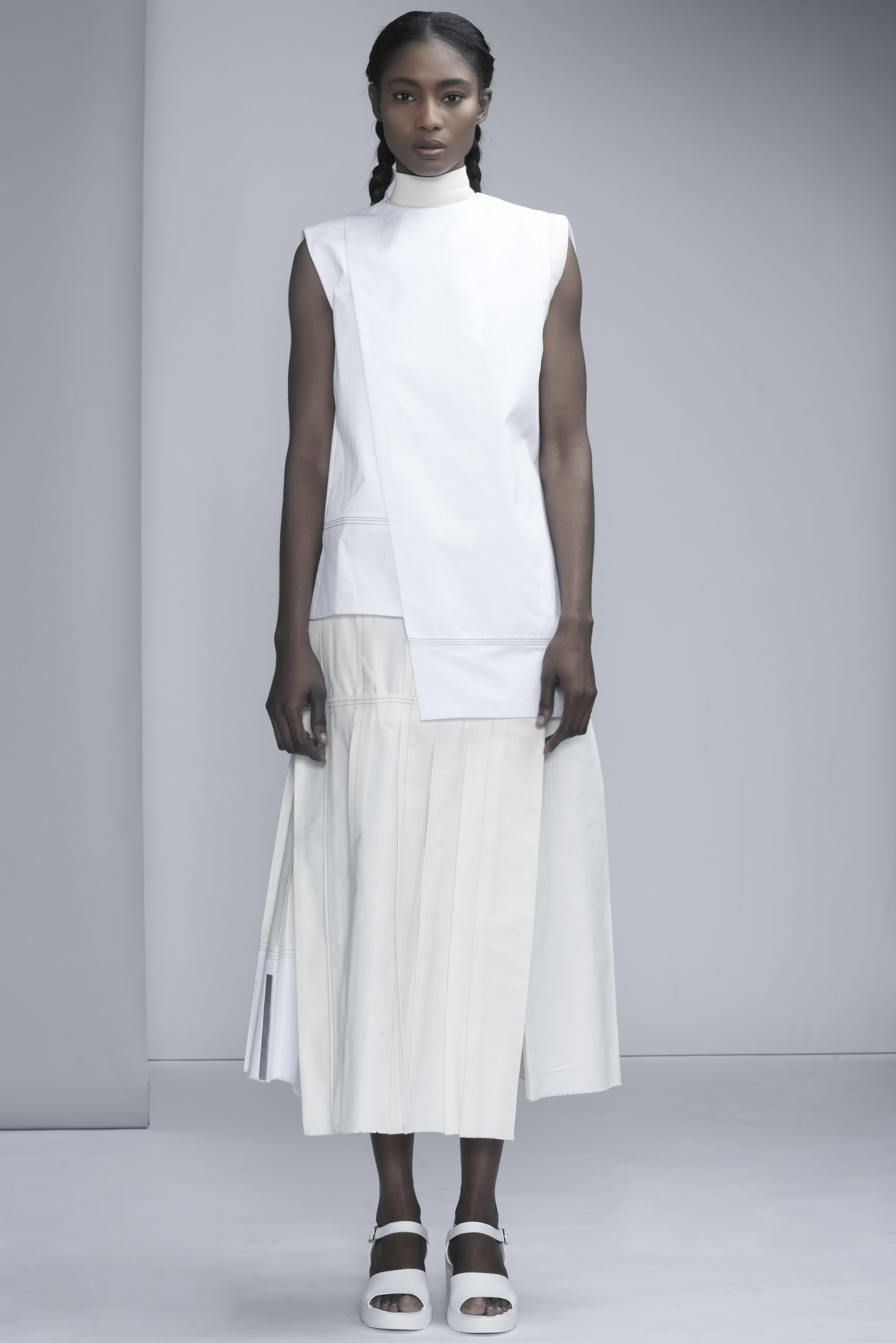 Look 01a.jpg