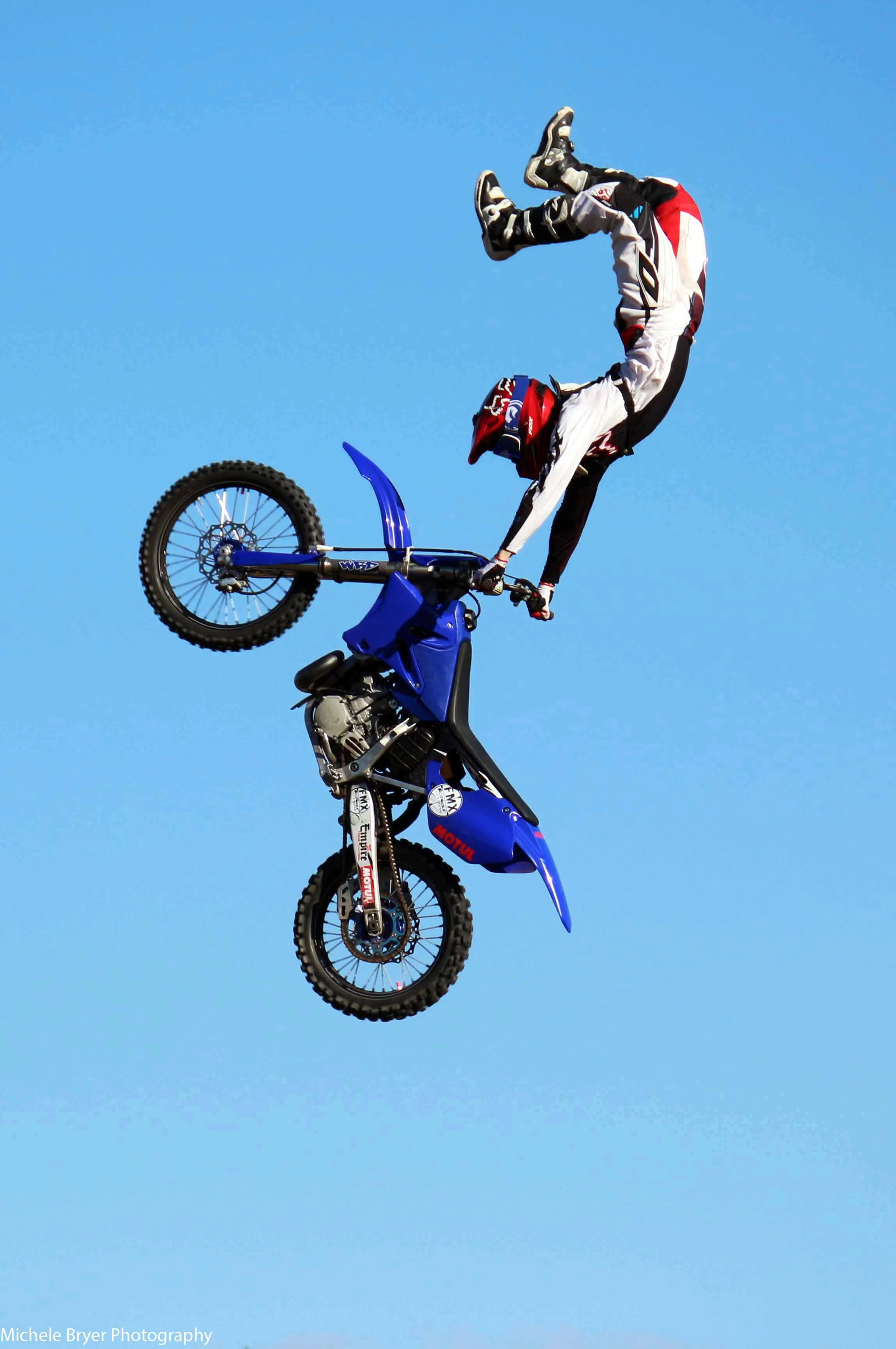 FMX Kaos9.jpg