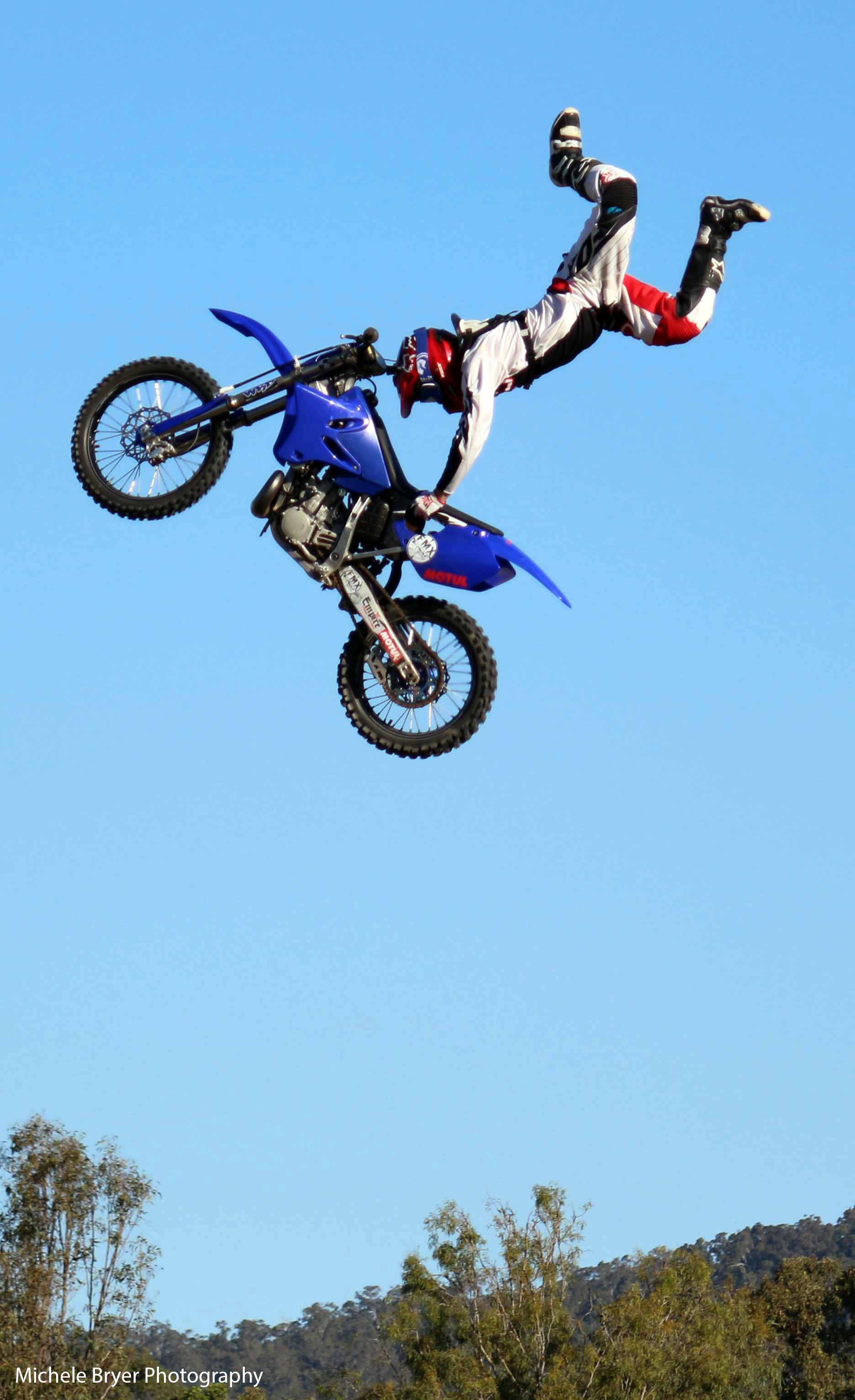 FMX Kaos5.jpg
