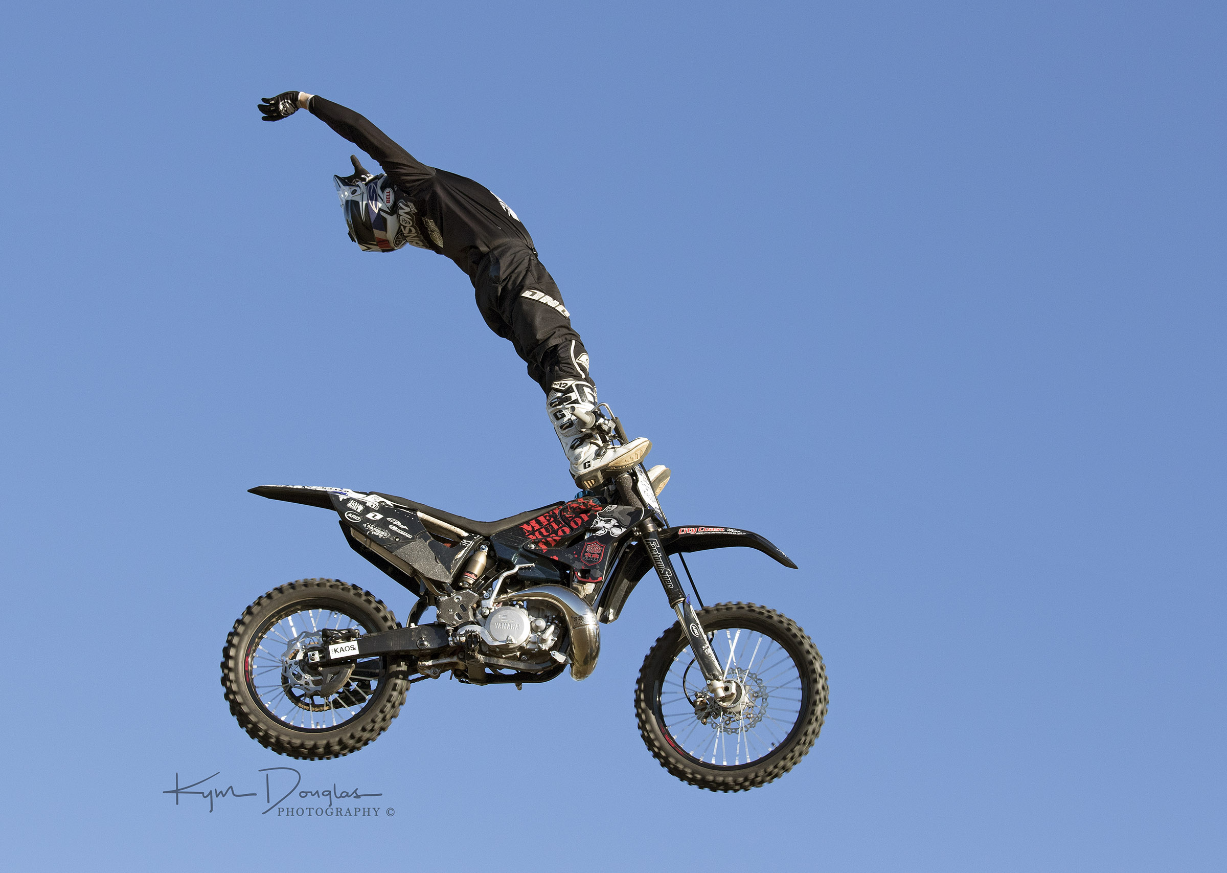 FMX Mt Gravatt 2016 Tom Robinson Cliffhanger.jpg