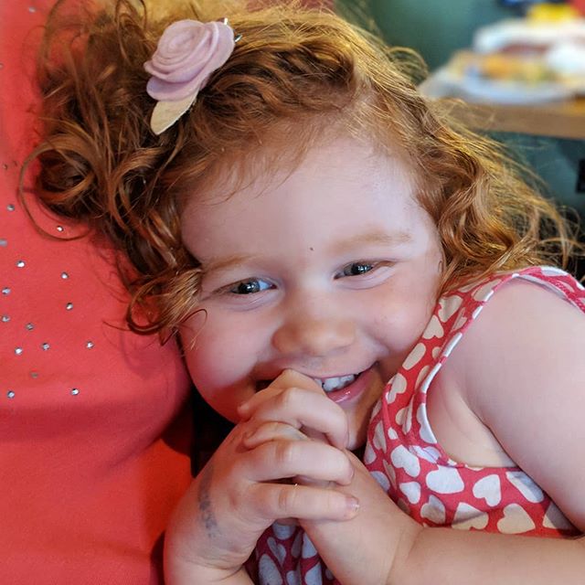 My sweet face. #redhairdontcare #smile #cuddles #toddlers #29weekspregnant #family #bloggermom #ivfjourney #ivfpregnancy #momtrepreneur